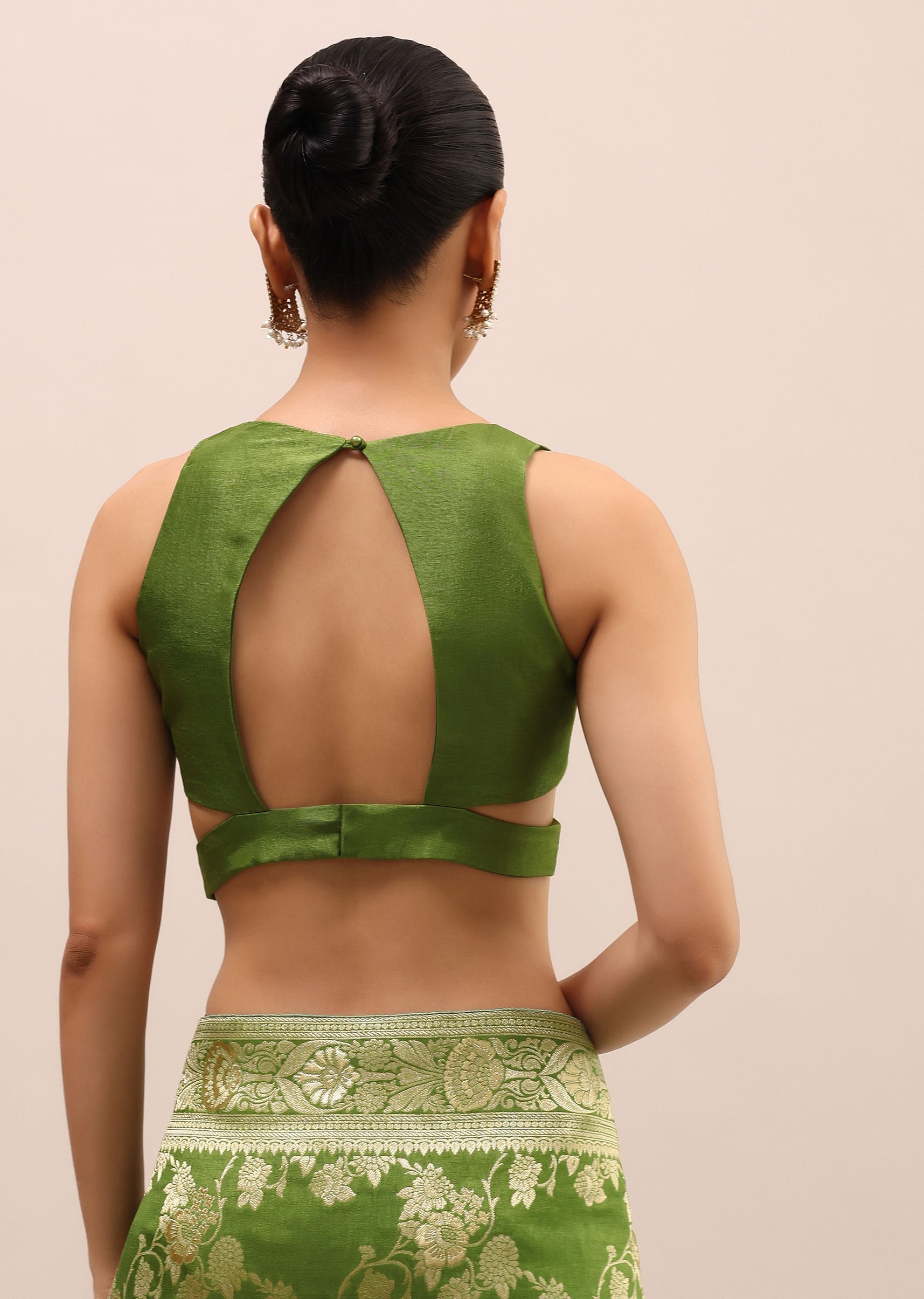 green_silk_saree_in_butt_work_with_unstitched_blouse-sg218503_7_02e07f9f-7c5f-4f7c-a774-f39dd443b6df.jpg