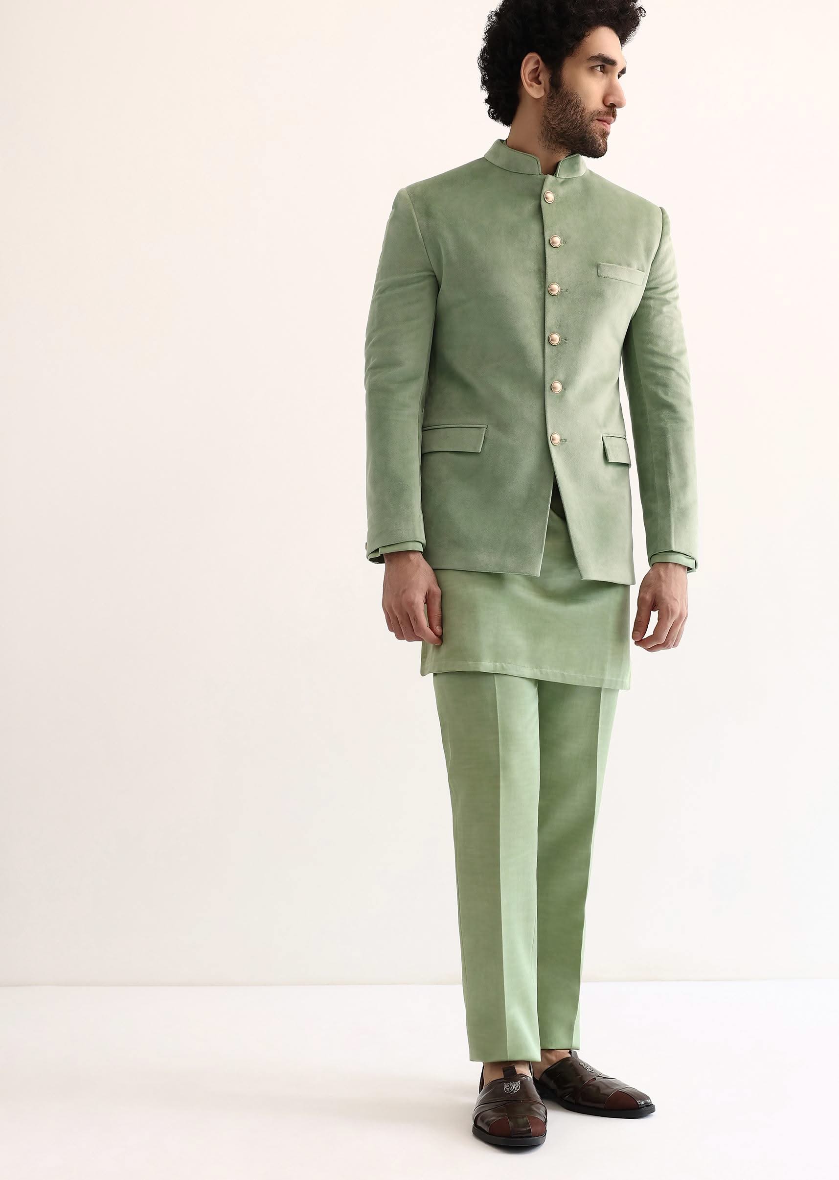 green_suiting_jodhpuri_for_men-sg214525_5_e3273e65-dbf2-4c27-b661-be0834fb37e5.jpg