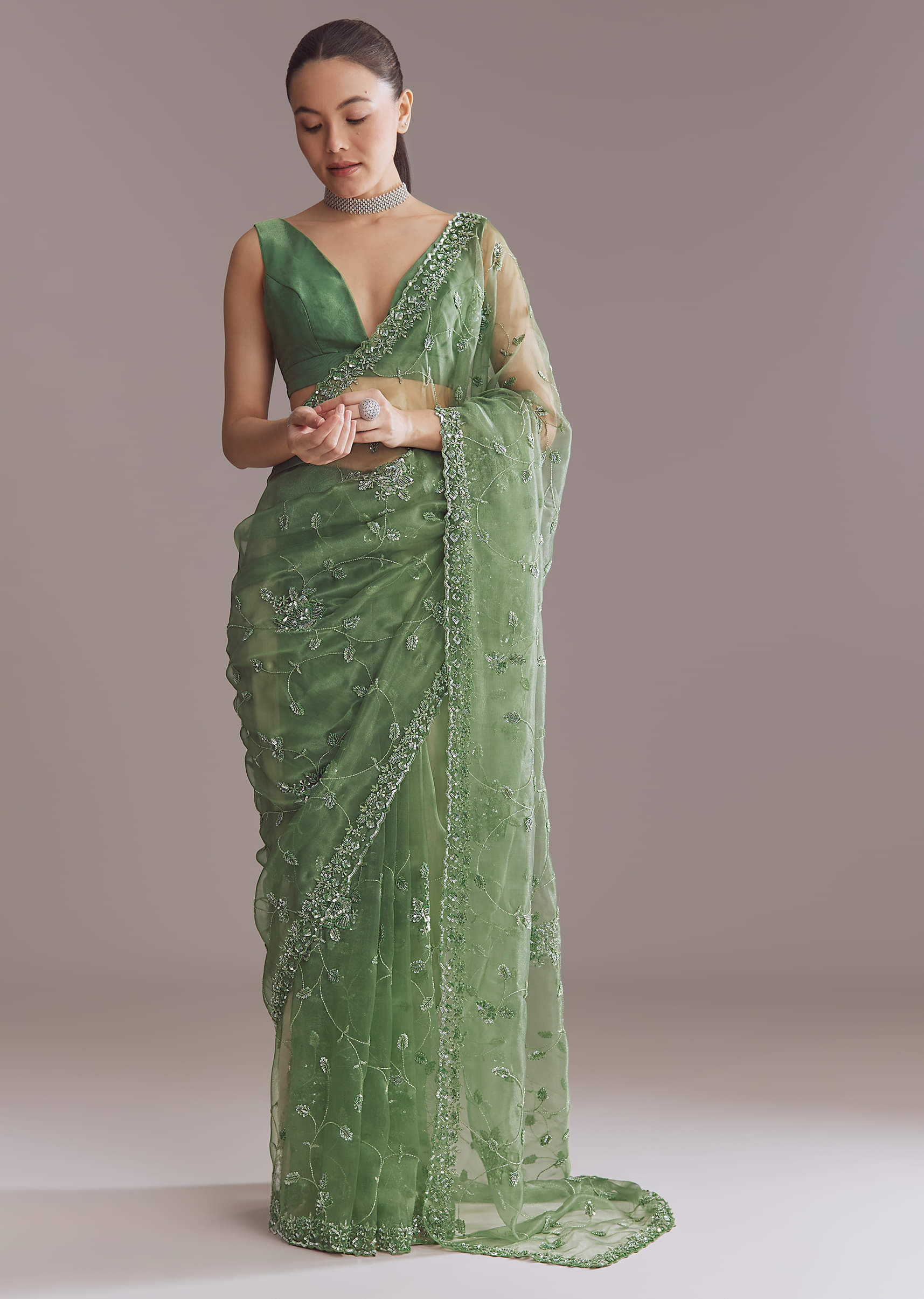green_tissue_saree_with_jaal_and_sequin-sg338788-9_9_521642f6-4d56-4d62-ae9c-5735d50604ec.jpg