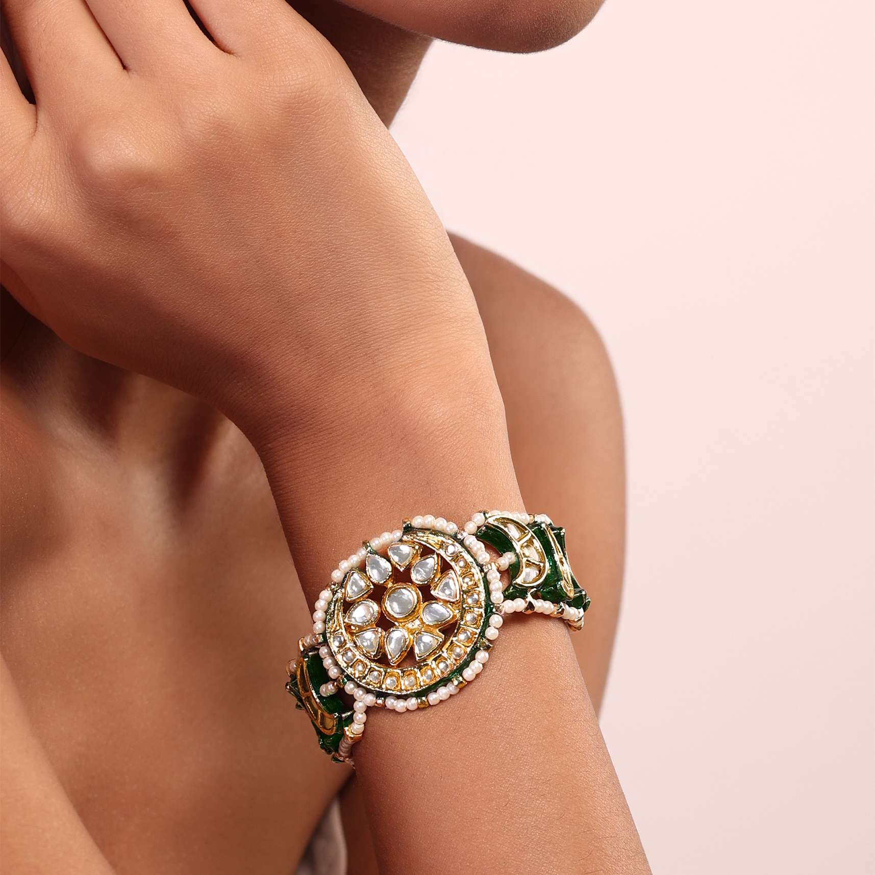 green_toned_kundan_and_pearl_bracelet-sg139504_3_35b97bda-69ad-44a9-b0c0-07c8abe4b33b.jpg
