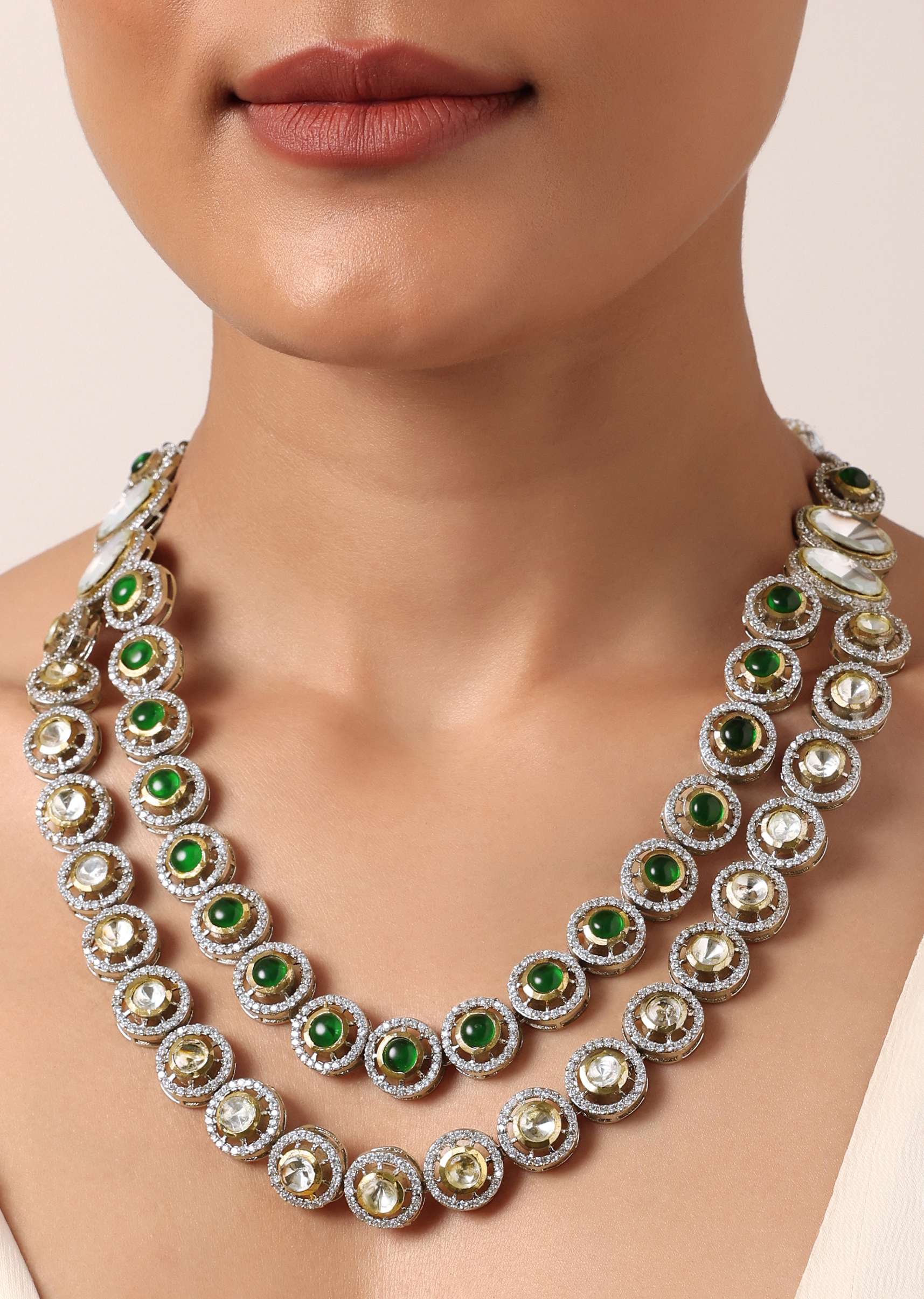 green_two_layered_polki_necklace_set-sg196469_de19f2b2-edfe-4206-ac39-7d4ea8ec567a.jpg