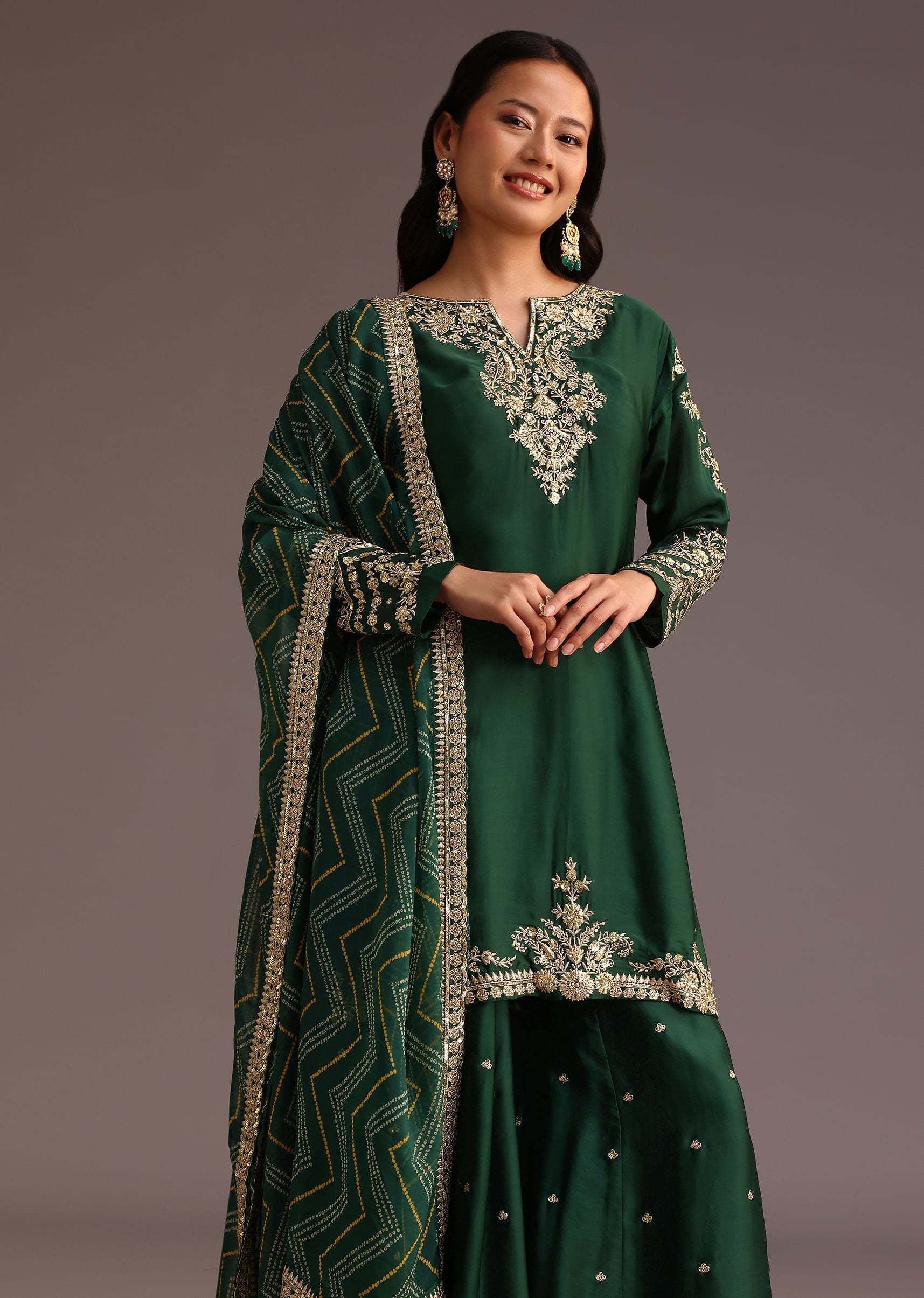 green_zari_work_palazzo_suit_with_organza_dupatta-sg258436_7_115c942e-fcce-46c1-9cc3-9c1ca16df12c.jpg