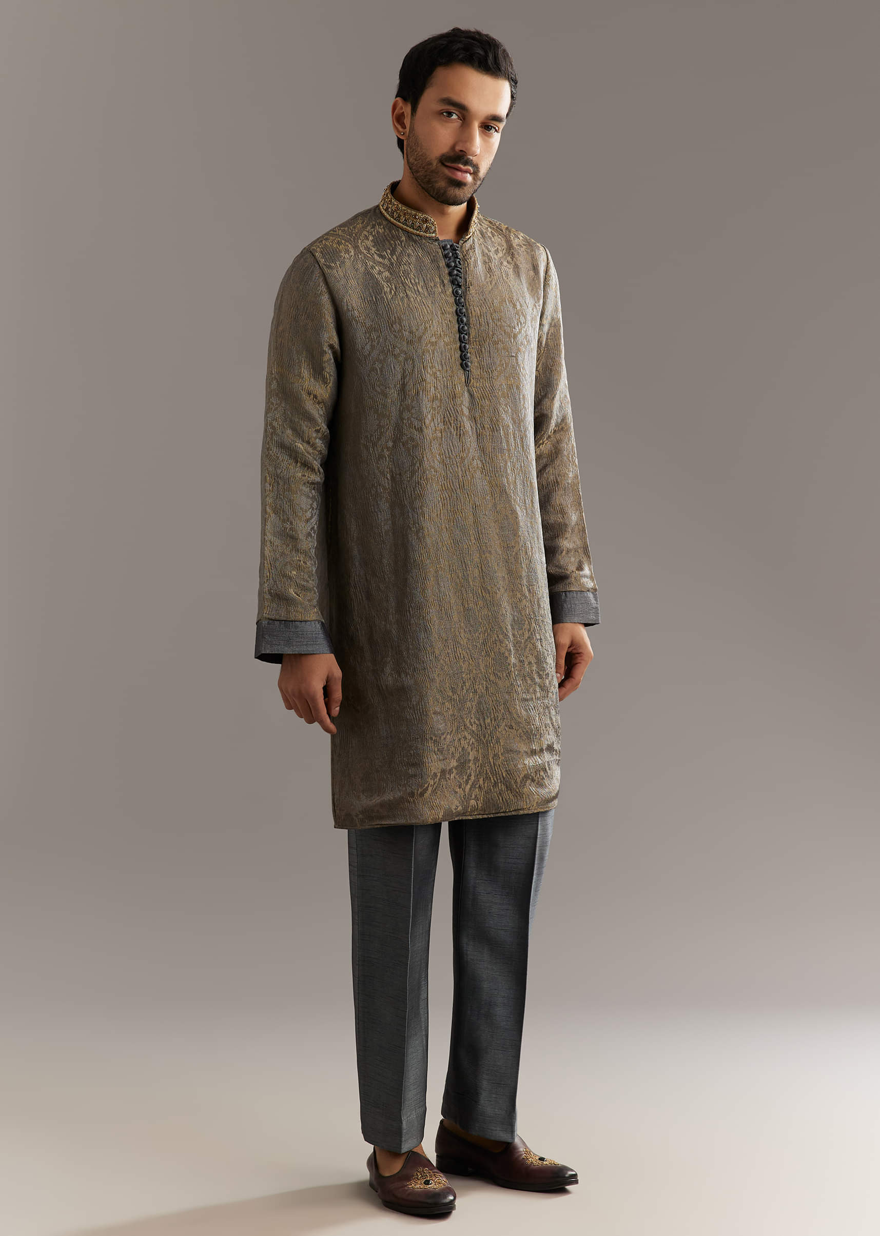 grey-banarasi-tussar-kurta-set-with-contrast-rust-embroidery-sg299462-4_a60c45b6-dc9d-47d0-8ff4-c2095aa4b57b.jpg