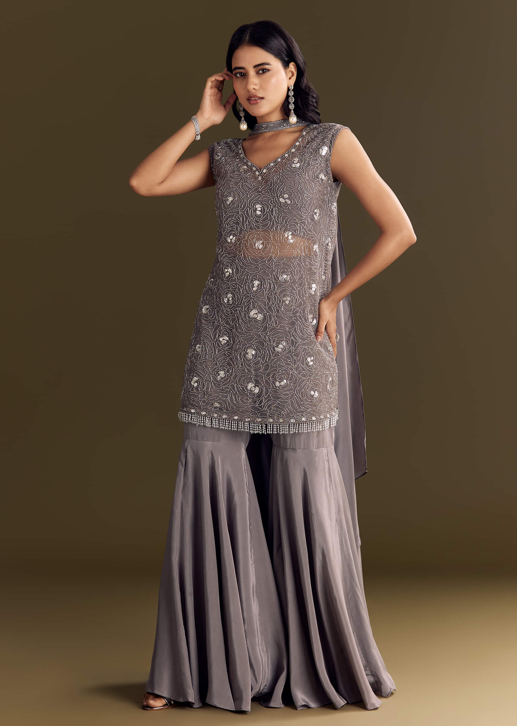 grey-crepe-kurta-sharara-with-net-choker-dupatta-sg314134-3.jpg