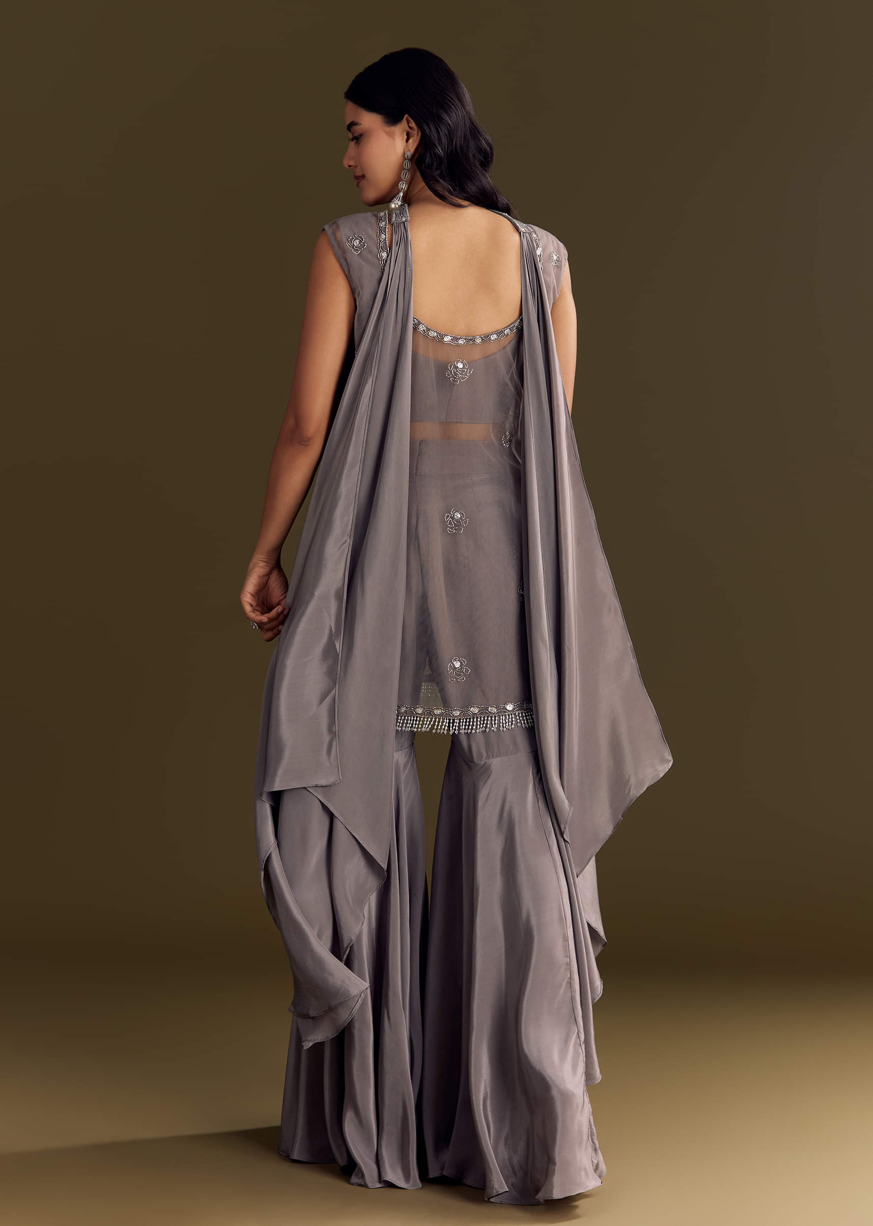grey-crepe-kurta-sharara-with-net-choker-dupatta-sg314134-5_72f90d61-59a6-4883-96e4-12ab1ec0950e.jpg