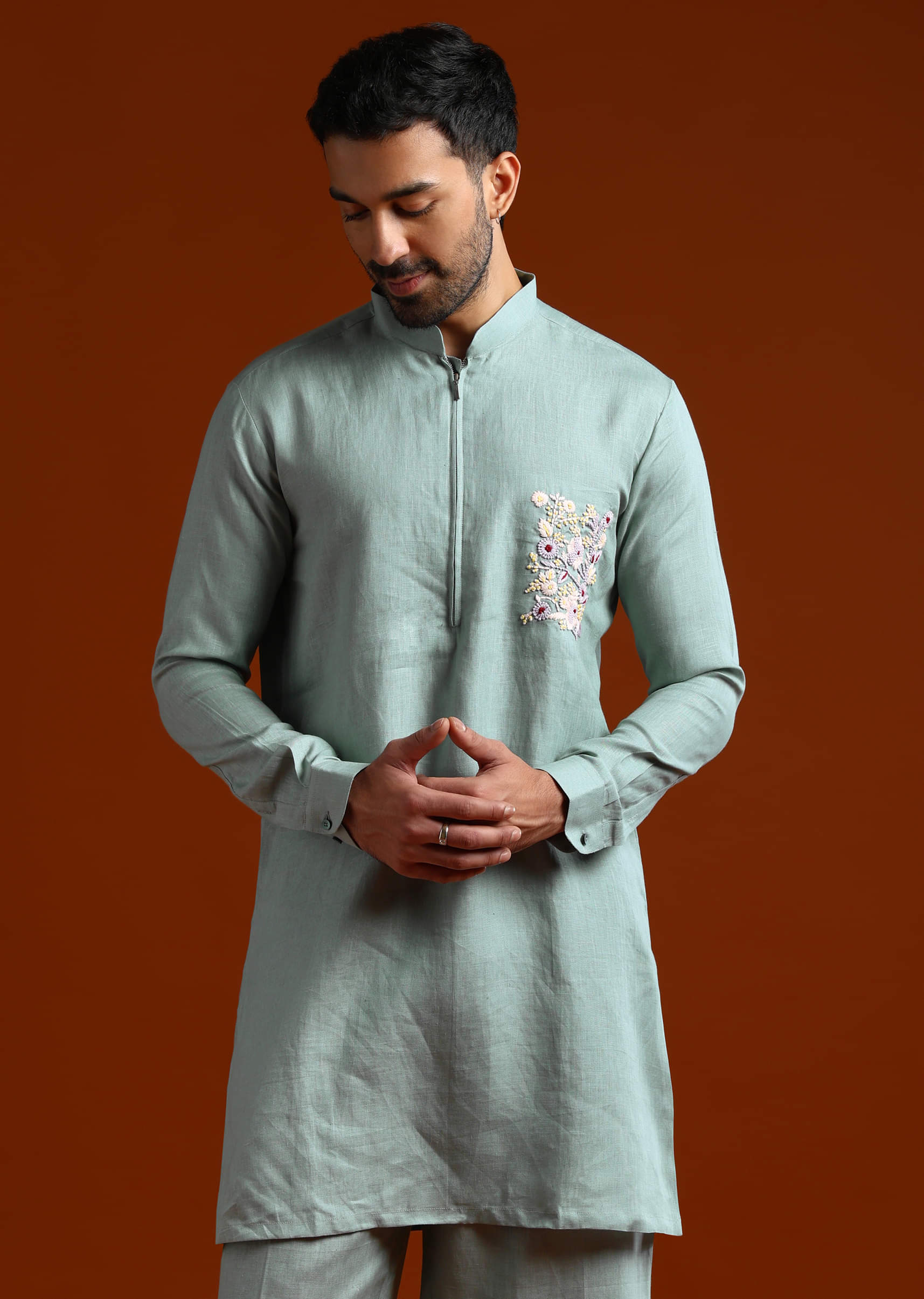 grey-kurta-set-for-men-with-resham-work-sg320009-4.jpg