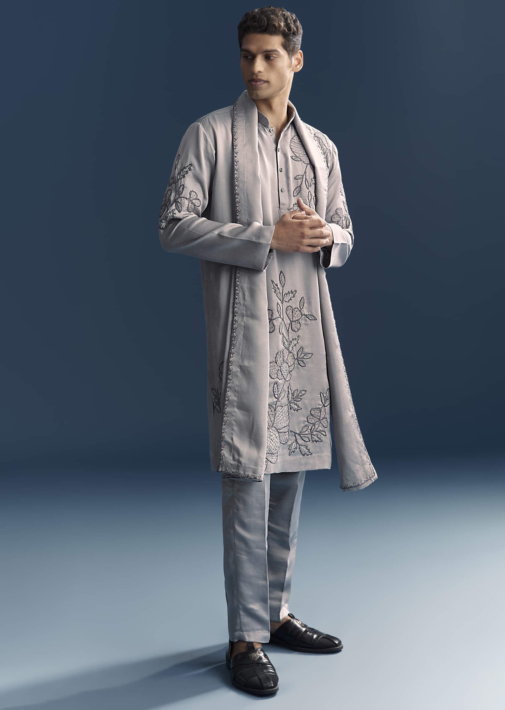 grey-kurta-set-for-men-with-thread-and-french-knot-embroidery-sg321924-1.jpg