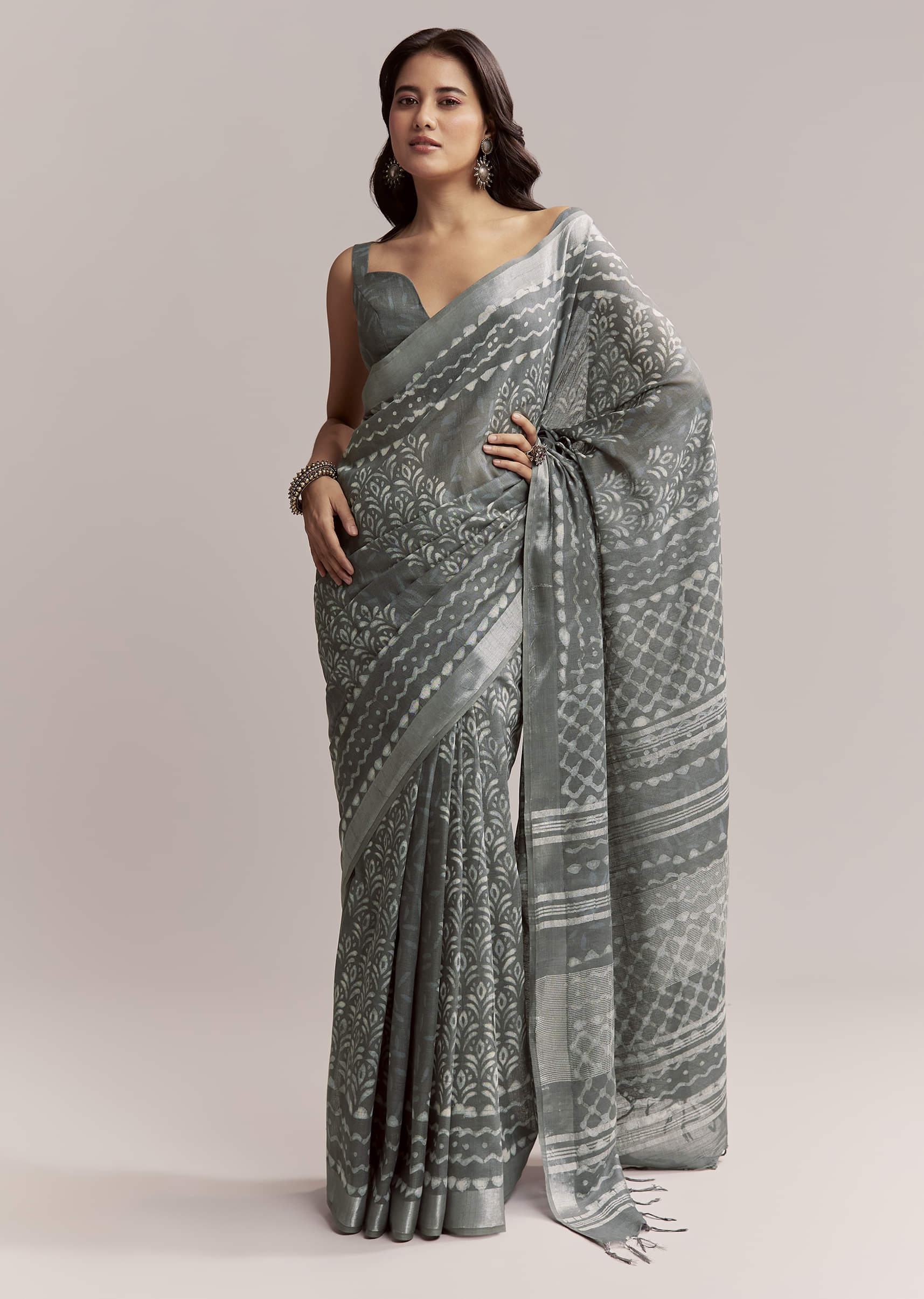 grey-linen-printed-saree-with-authentic-ajrakh-geometric-print-sg311985-1_1c966e23-6747-47bf-89cf-300017ebf89e.jpg