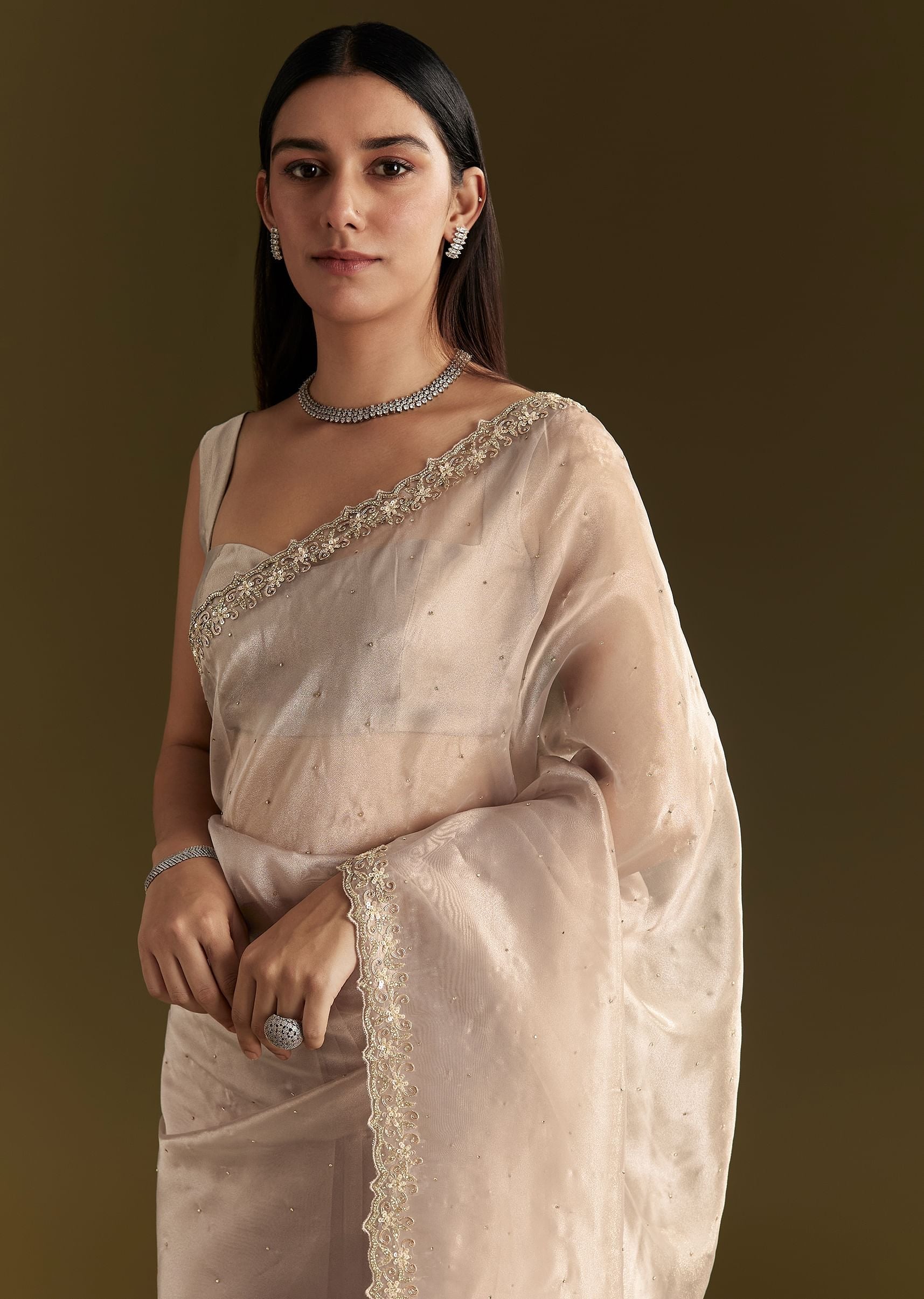 grey-organza-embroidered-saree-with-scallop-border-sg293907-1_b408046b-eac8-4c2b-9bf8-7009948ef69f.jpg