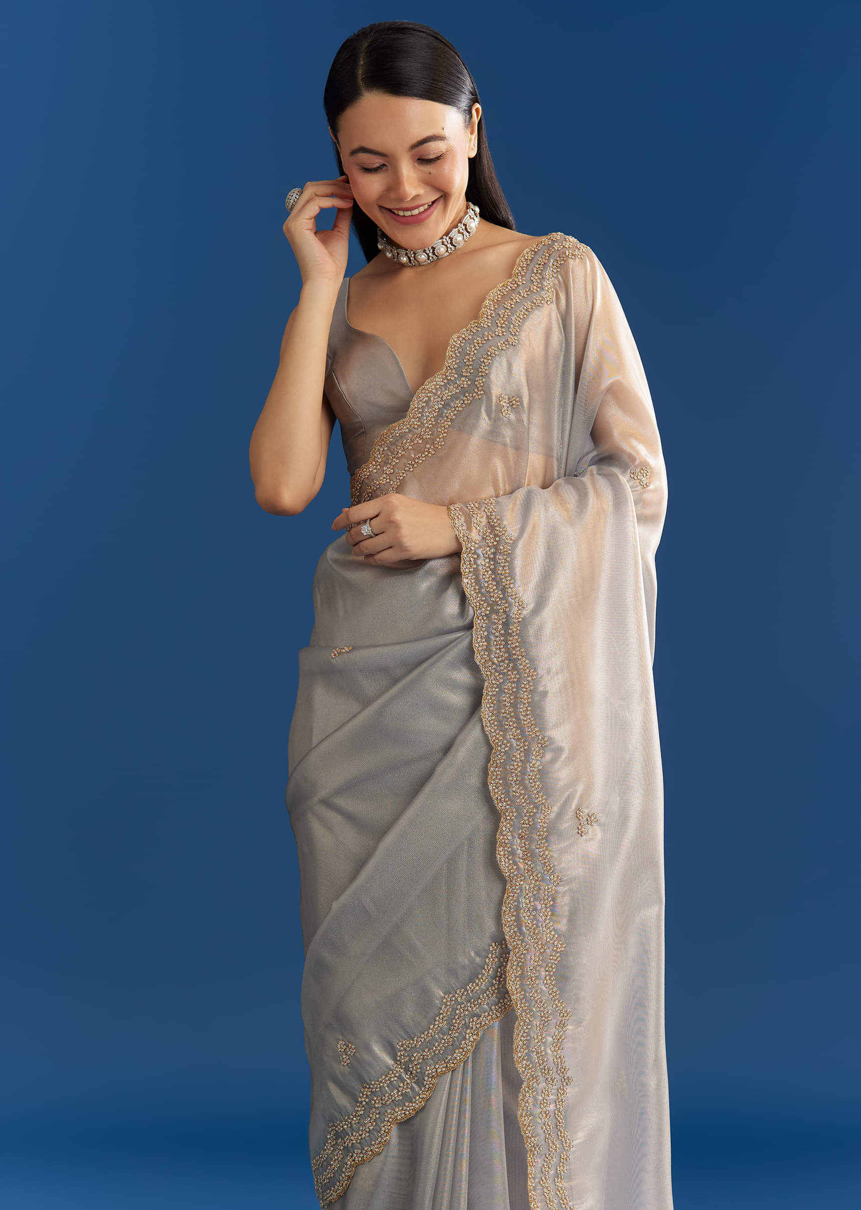 grey-organza-tissue-saree-with-embellished-scallop-border-sg206996-2_22634b88-947d-4b69-b717-179f1d87be7b.jpg