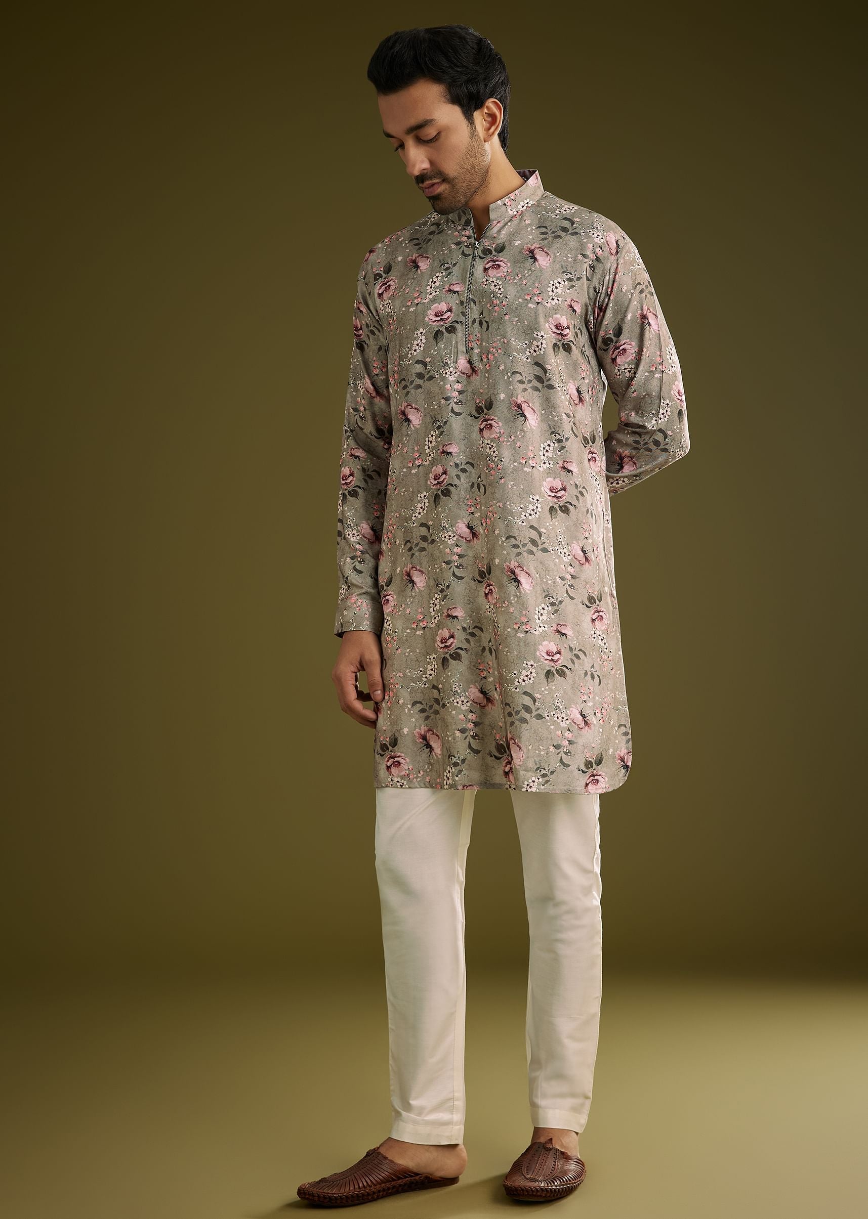 grey-printed-kurta-set-in-russian-silk-with-zipper-sg302213-3_d2e35caf-c1b5-460a-a473-7e5f6e3b8df7.jpg