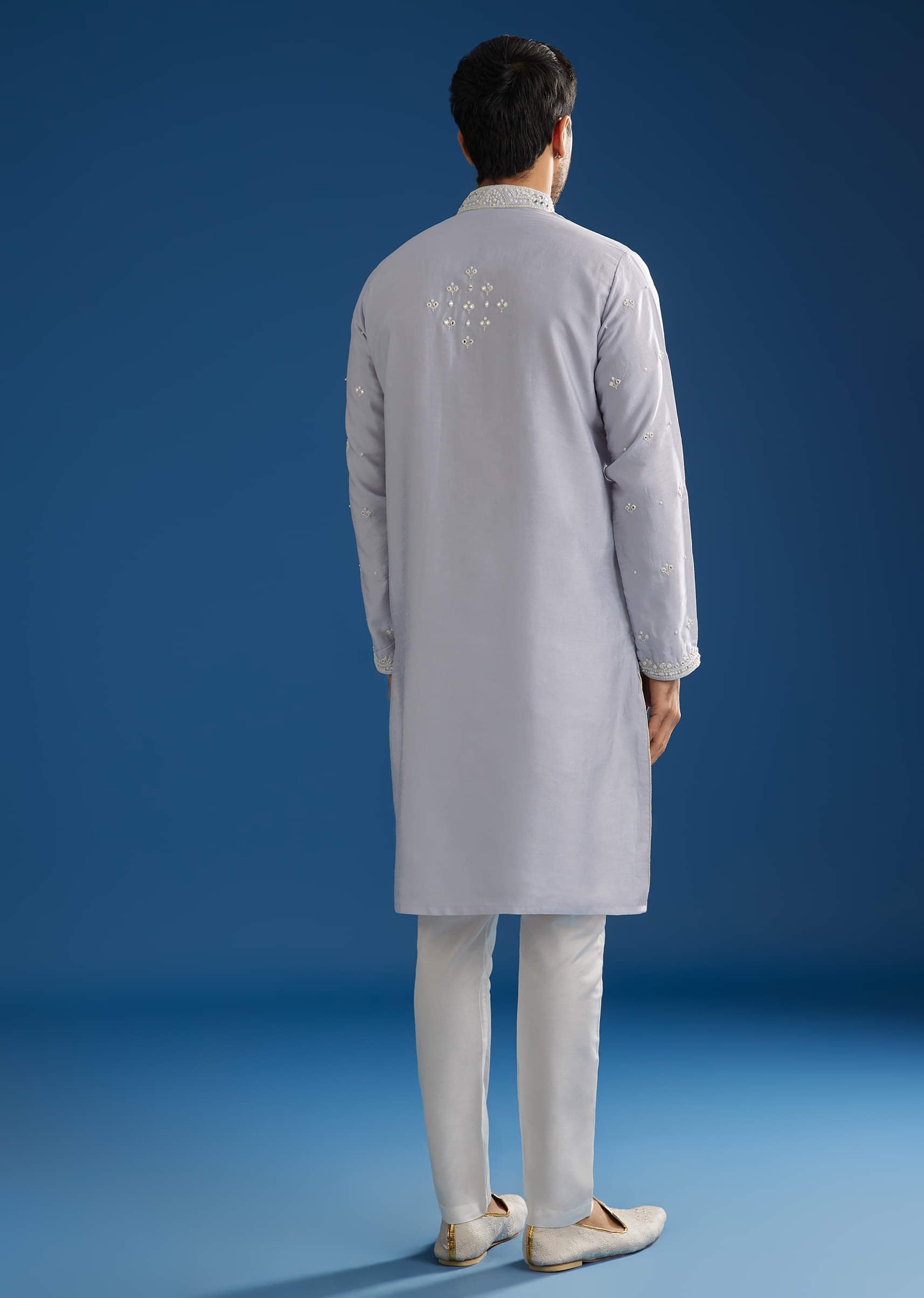 grey-silk-mirrorwork-kurta-set-with-threaded-yoke-sg302381-6_bff24083-628e-4f95-ae6c-3644c6fa79f2.jpg