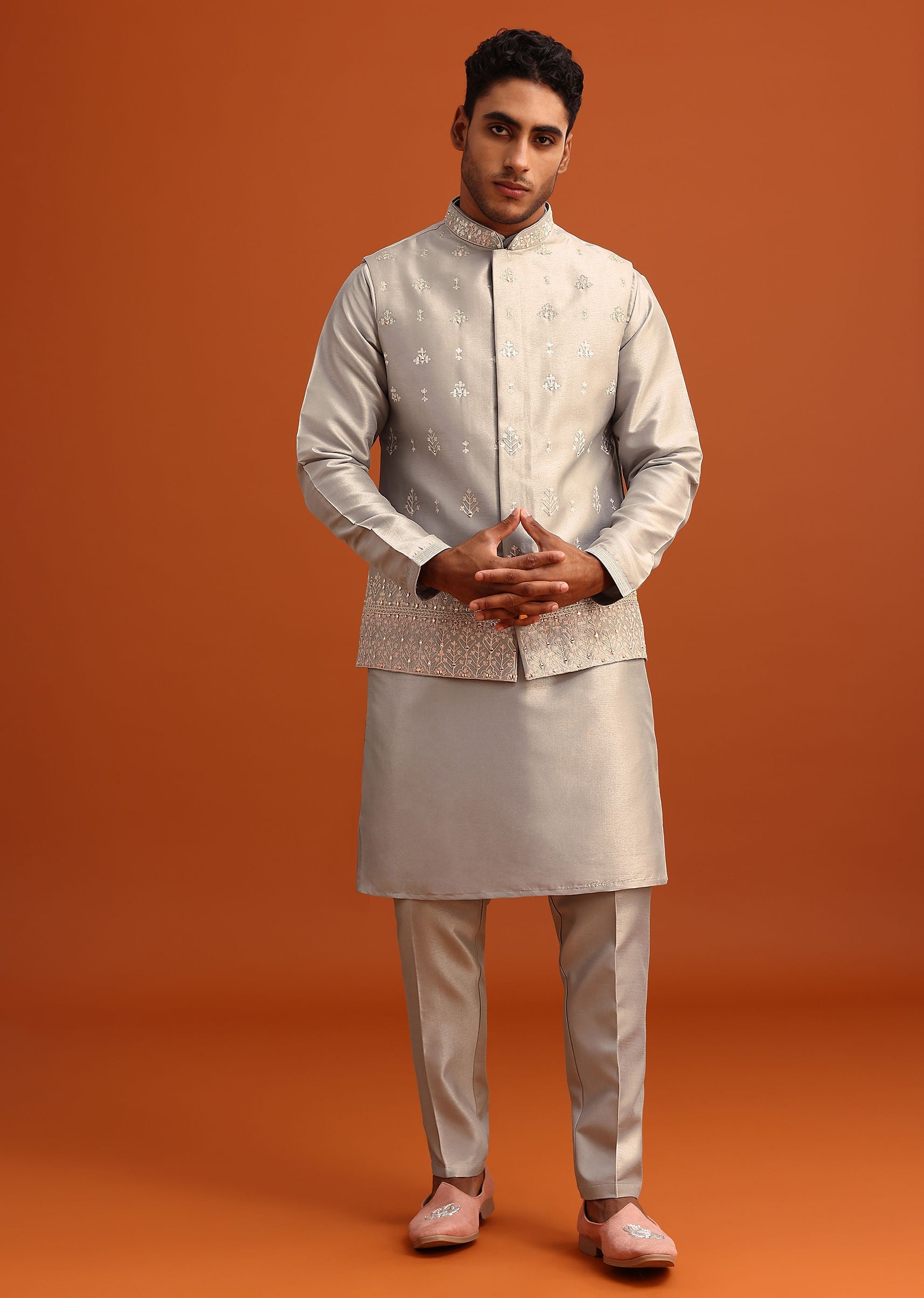 grey_aari_embroidered_jacket_kurta_set-sg245217_5_360ced69-ff0b-42ba-af95-d5e51b76dd44.jpg