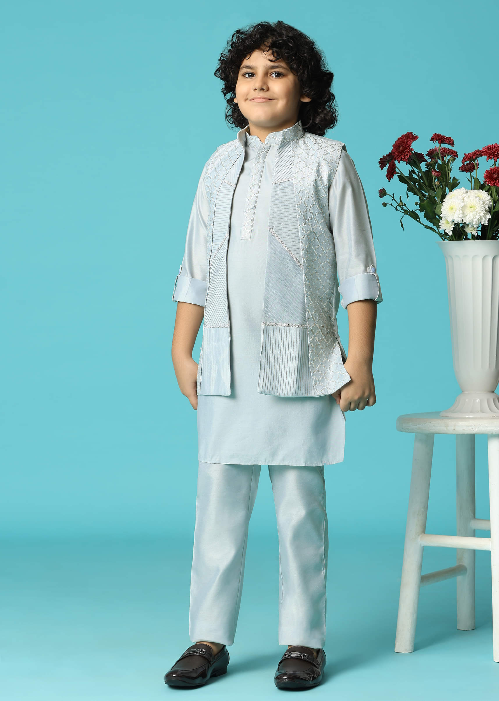 grey_embroidered_silk_kurta_jacket_set_for_boys-sg242826_4_e09651c5-0706-4bbe-b46f-b4cfdda7d3fb.jpg