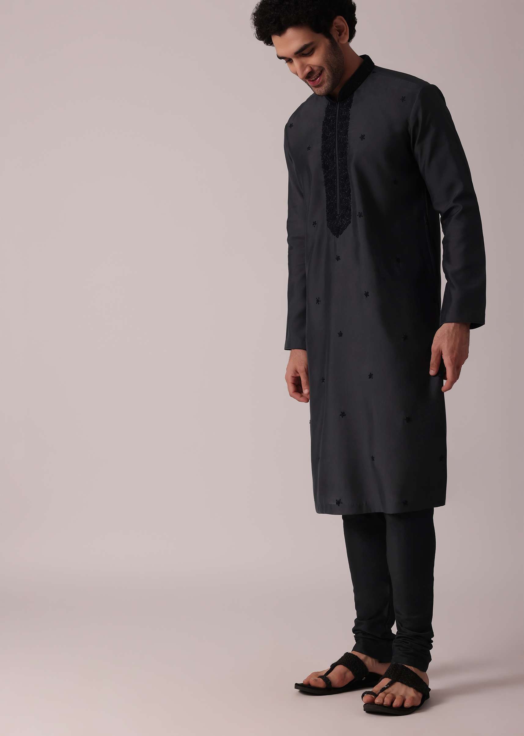 grey_festive_silk_kurta_set_with_intricate_ha-sg215064_18_e0e29cb3-9c7b-45ff-9302-08da2be2dd84.jpg