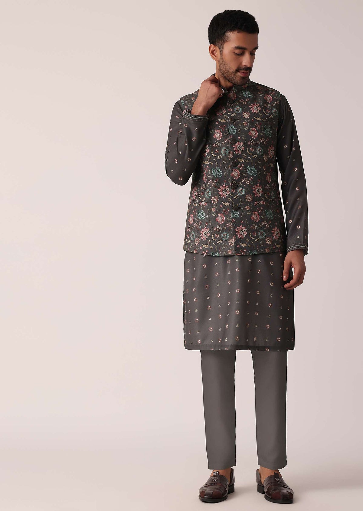grey_floral_print_festive_jacket_kurta_set_for_men-sg209638_1_2b5d05f9-4db0-49cc-83d9-25fc04c11075.jpg