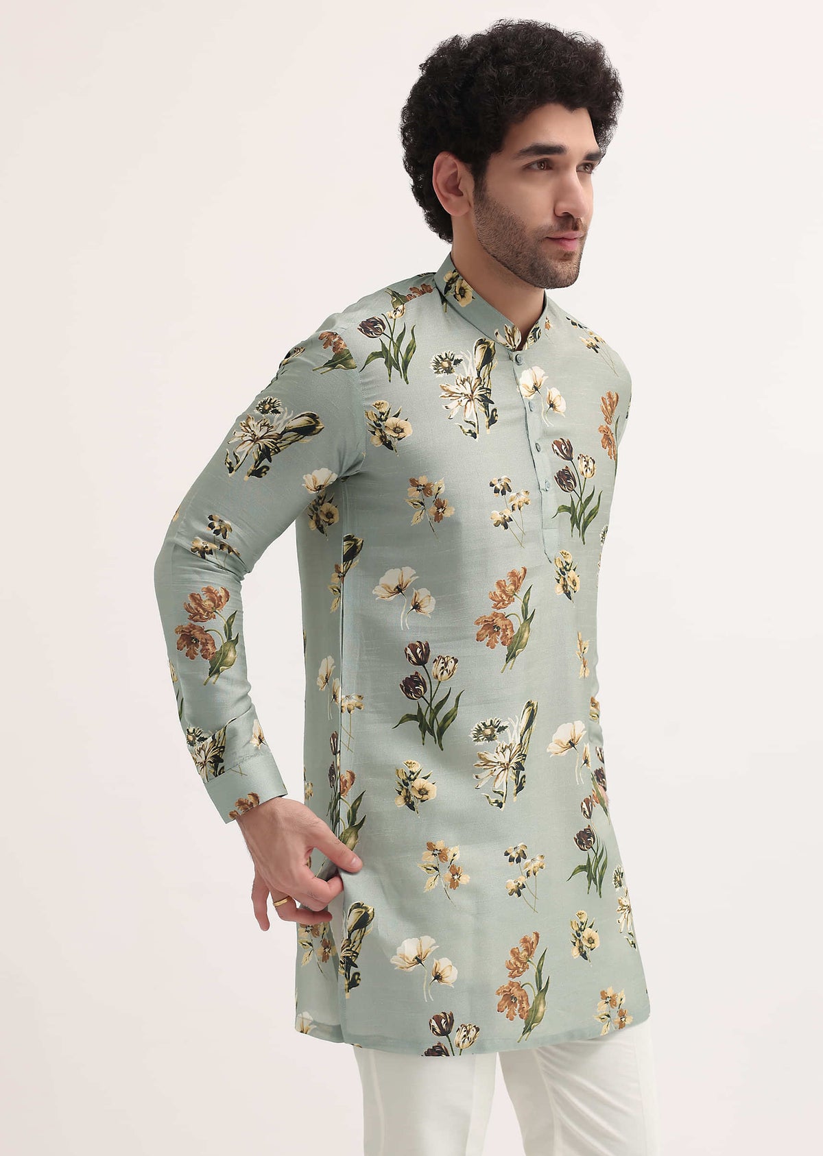 grey_floral_printed_silk_short_kurta_set_for_men-sg229358_3_b816f961-26bd-4706-bab1-919af3df6f34.jpg