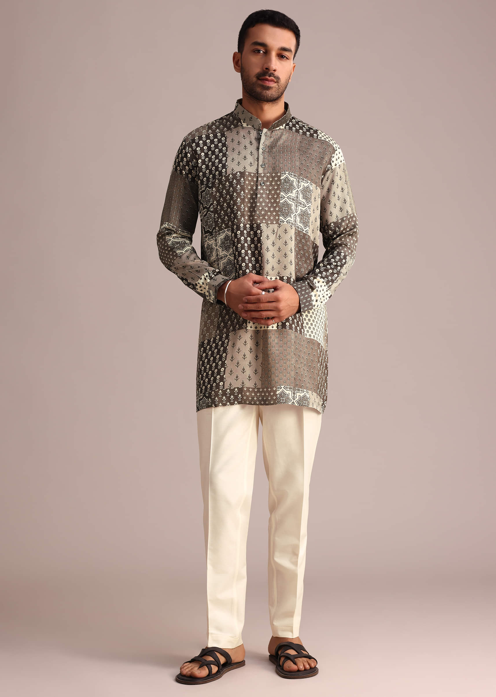 grey_geometric_printed_kurta_set-sg252839_6_2b3b07fc-577e-4f86-94a5-608154f2754a.jpg