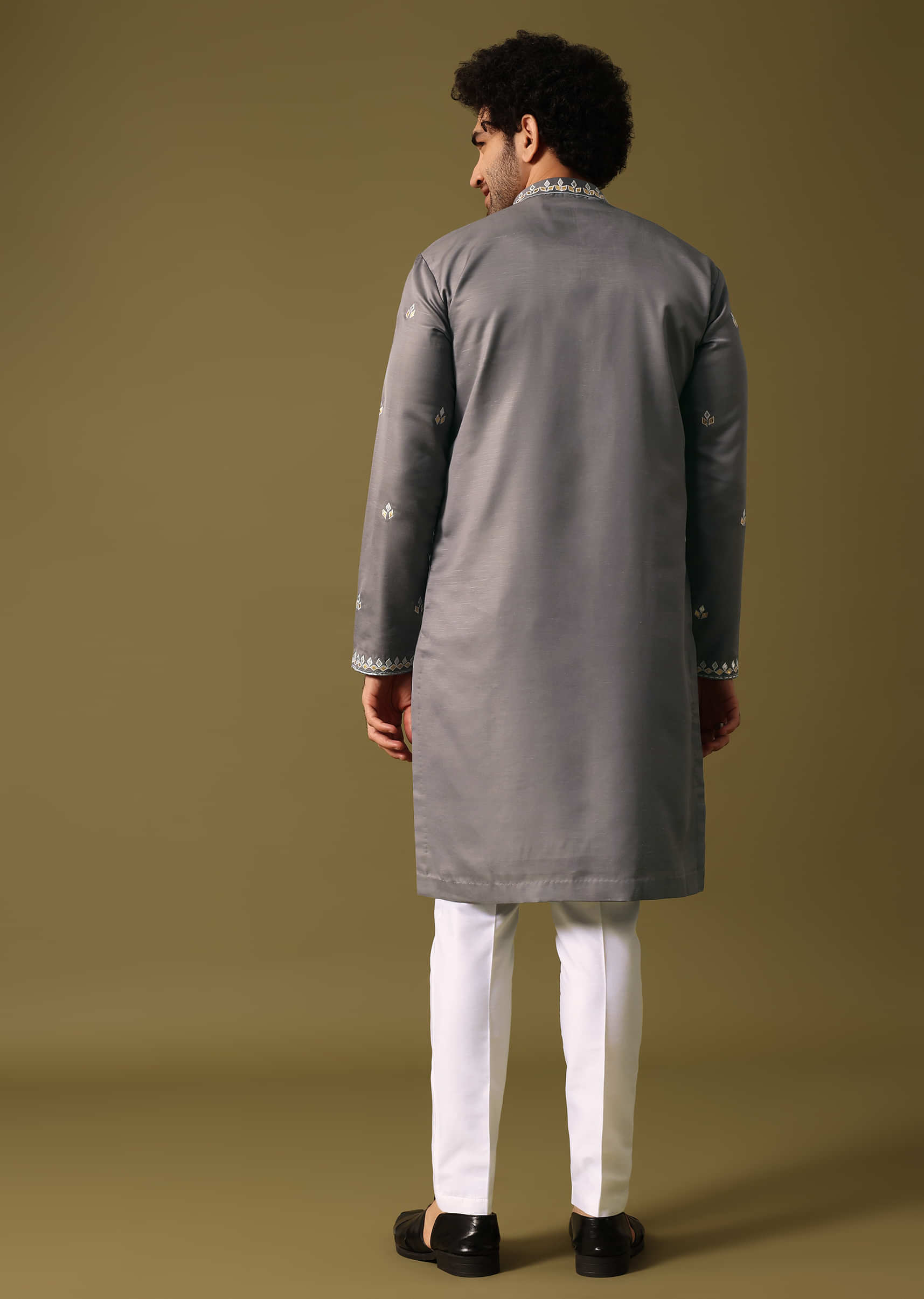 grey_kurta_pant_set_with_abla_work_for_men-sg228870_2_16aae60a-0e25-4840-b361-e2c0549dbdbd.jpg