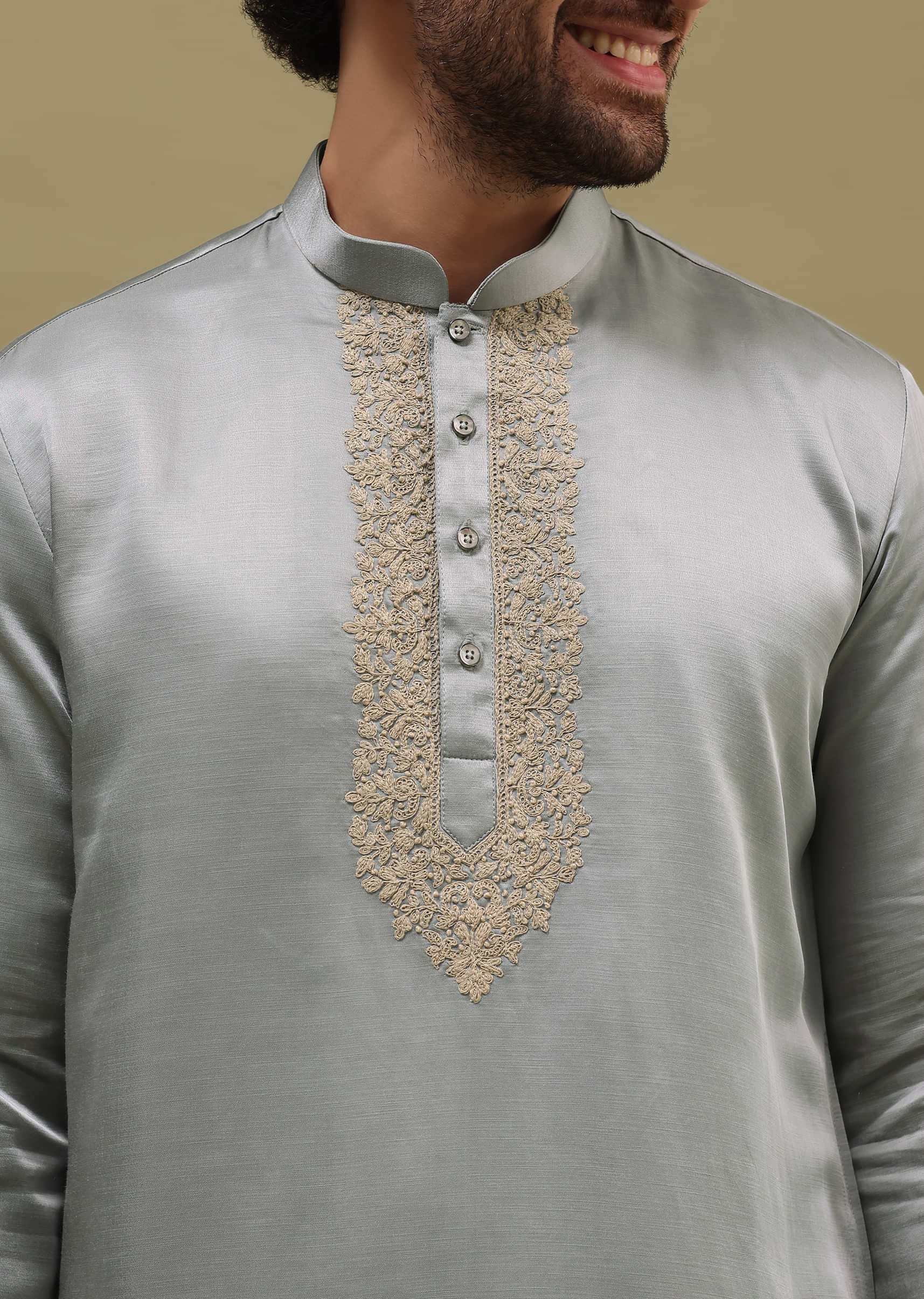 grey_kurta_set_in_resham_work_with_dupatta_for_men-sg229102_3_39cb9774-86e5-43af-bc19-b474defabdfb.jpg