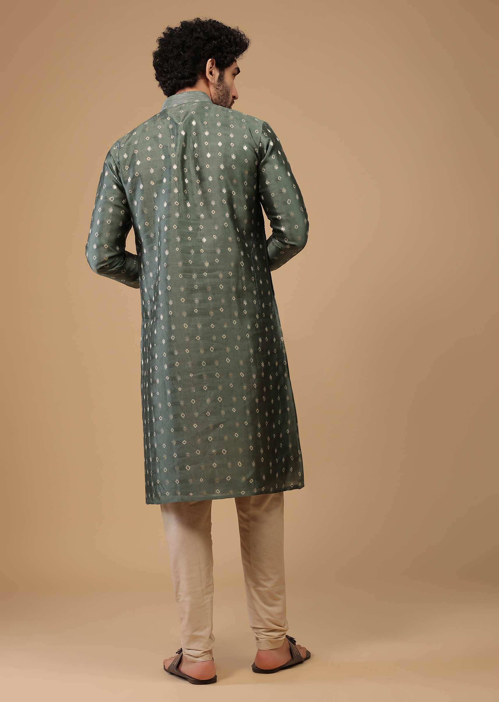grey_printed_handwoven_silk_kurta-sg143562_7_642f170d-8a3b-411e-80a9-592f6a09e80e.jpg