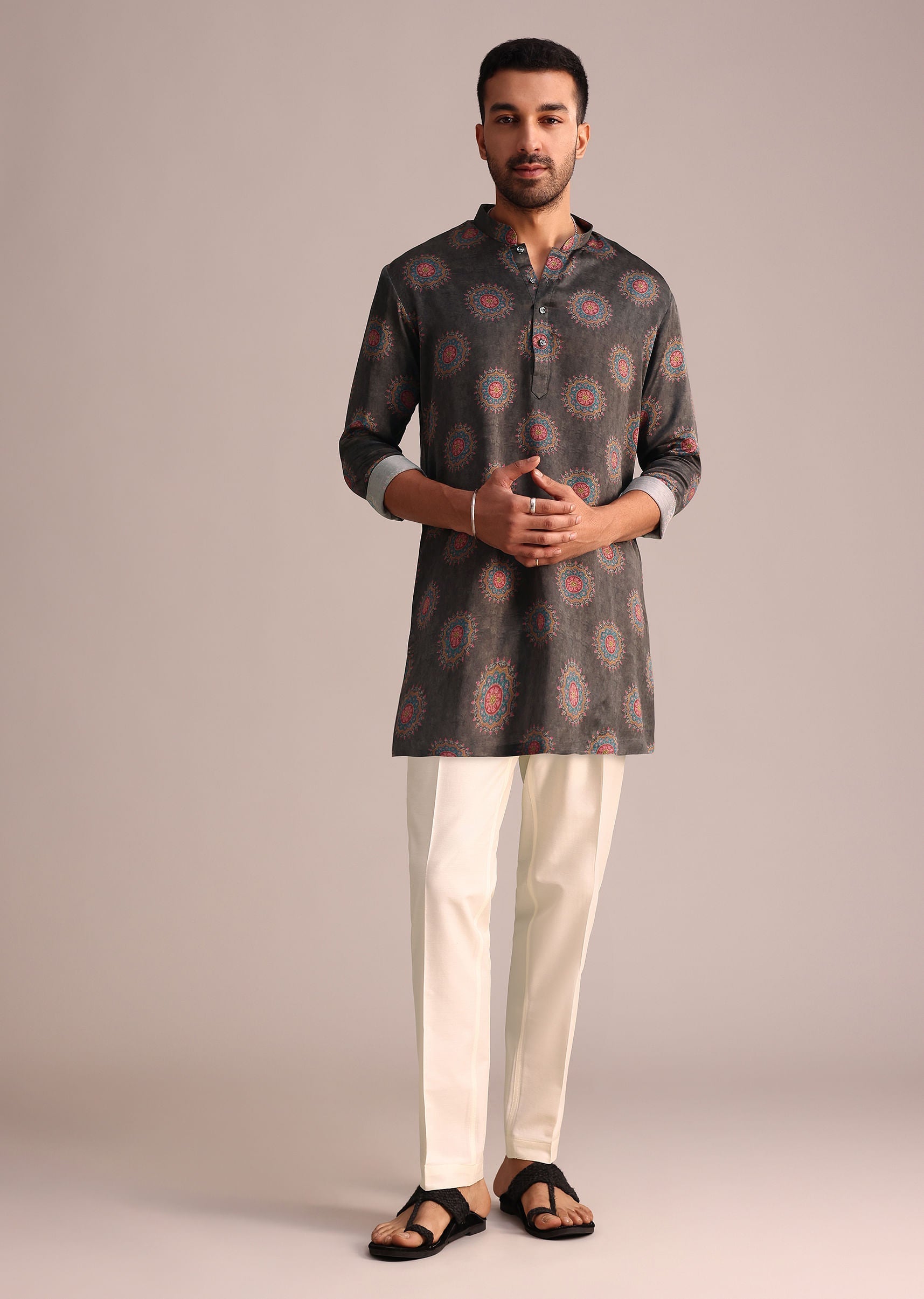 grey_printed_kurta_set-sg252823_6_7db14c51-af20-4618-9ff0-4356e4ba666c.jpg
