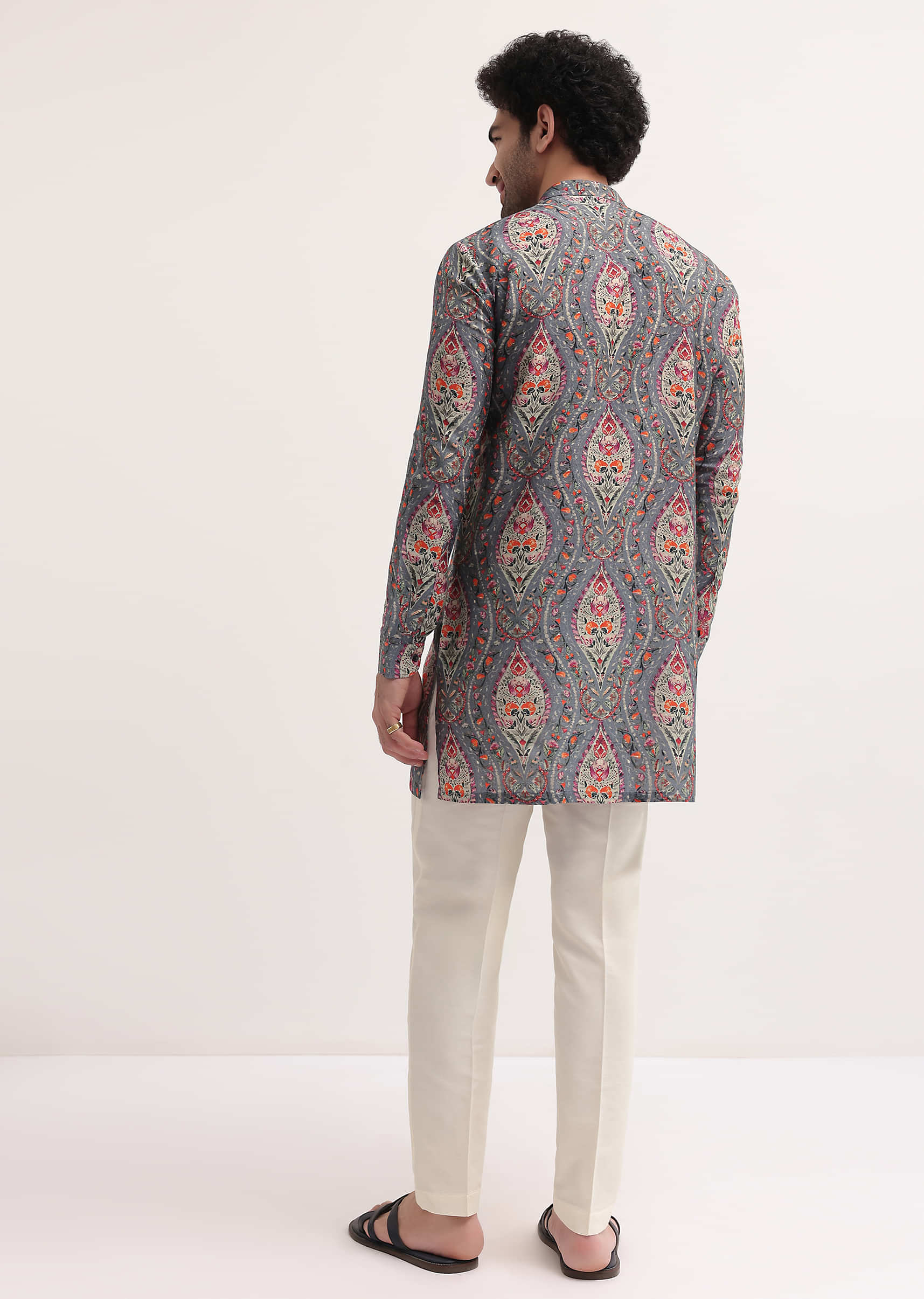grey_printed_silk_short_kurta_set_for_men-sg229606_2_a37cea54-aabf-4499-8b04-619692e28c8f.jpg