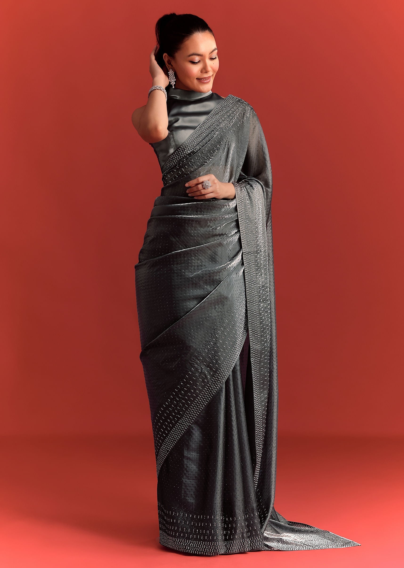 grey_satin_saree_with_stone_and_diamond_work-sg268947_8_8c50db6d-24f0-4131-9e2e-b4a3743e4ef8.jpg