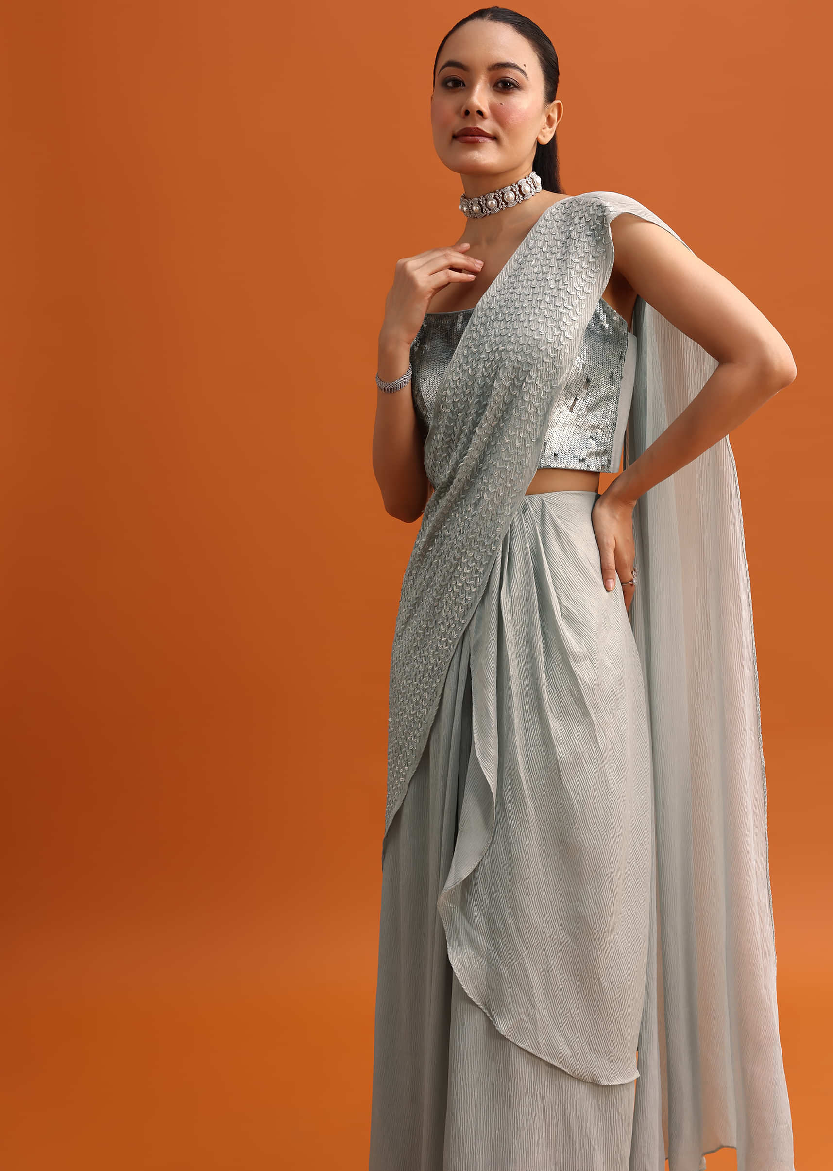 grey_sequins_ready_pleated_saree_-sg244421_5_491b8352-dc36-44be-82ce-5e8b82168f15.jpg