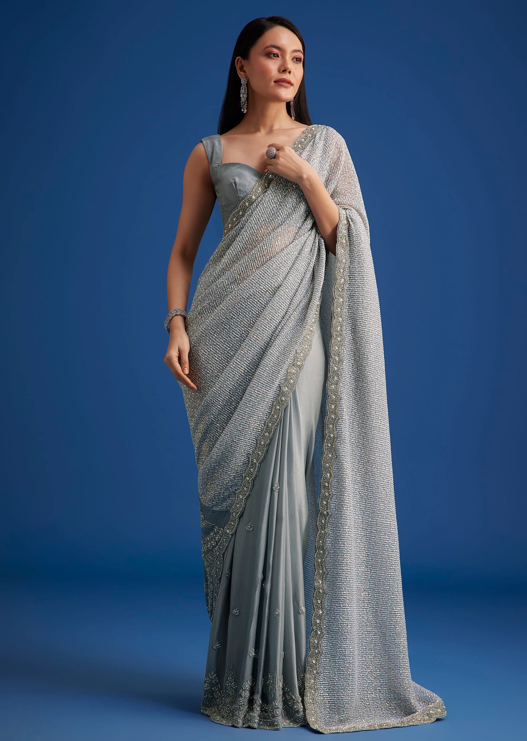 grey_sequins_saree_with_scalloped-sg279477_15_da198b3f-6529-488a-b905-7bc9e04daf8a.jpg