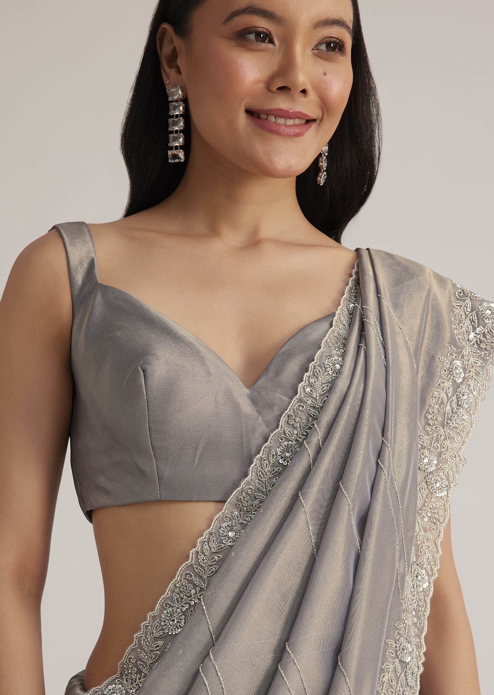 grey_tissue_embroidered_saree-sg284425_12_cce79e2f-b836-4fa3-b407-22dd743fc1ed.jpg