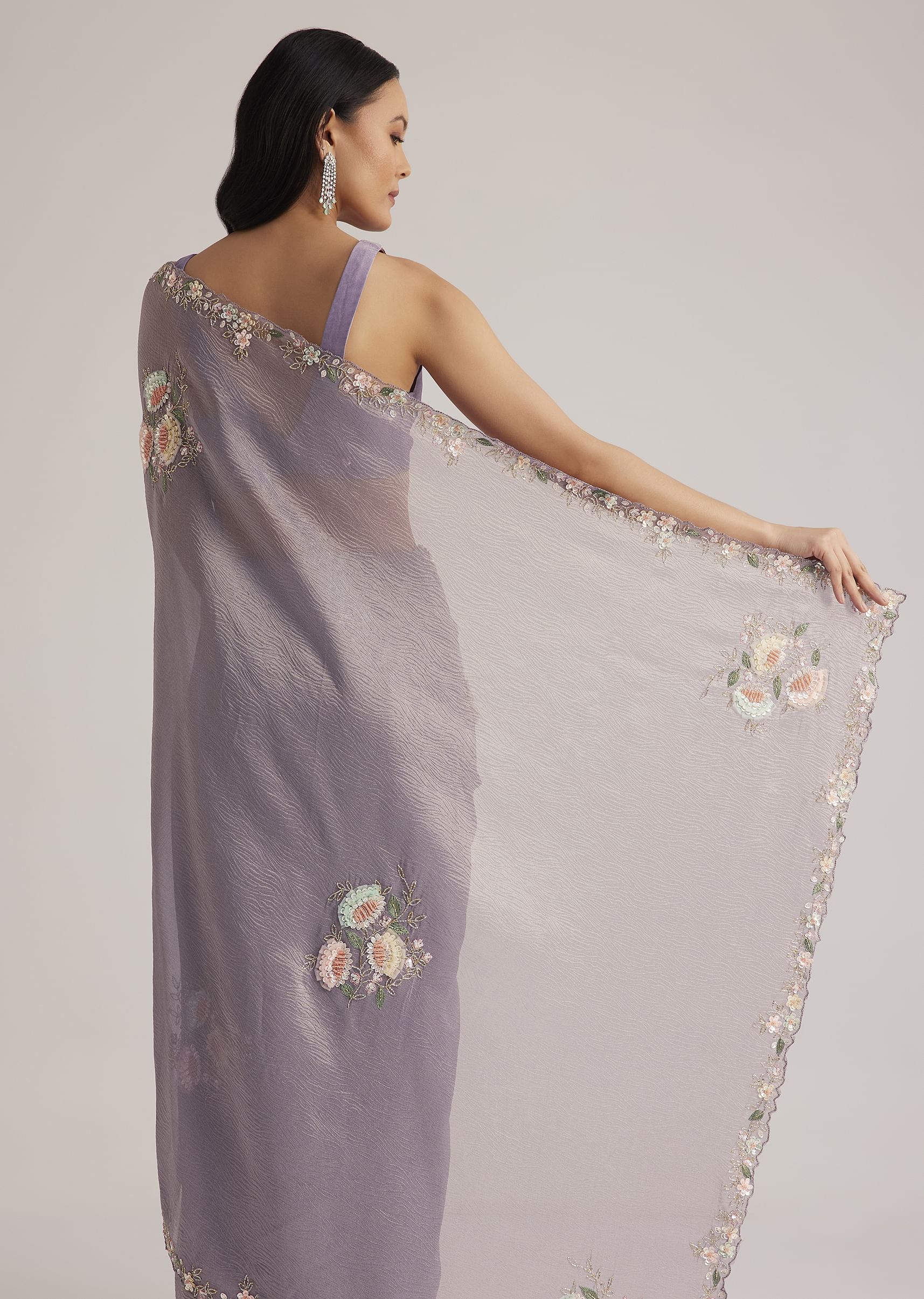 grey_tissue_saree_floral_embroidery-sg284319_10_c6be9ab0-516b-4665-981f-7f9f95a1cc3a.jpg