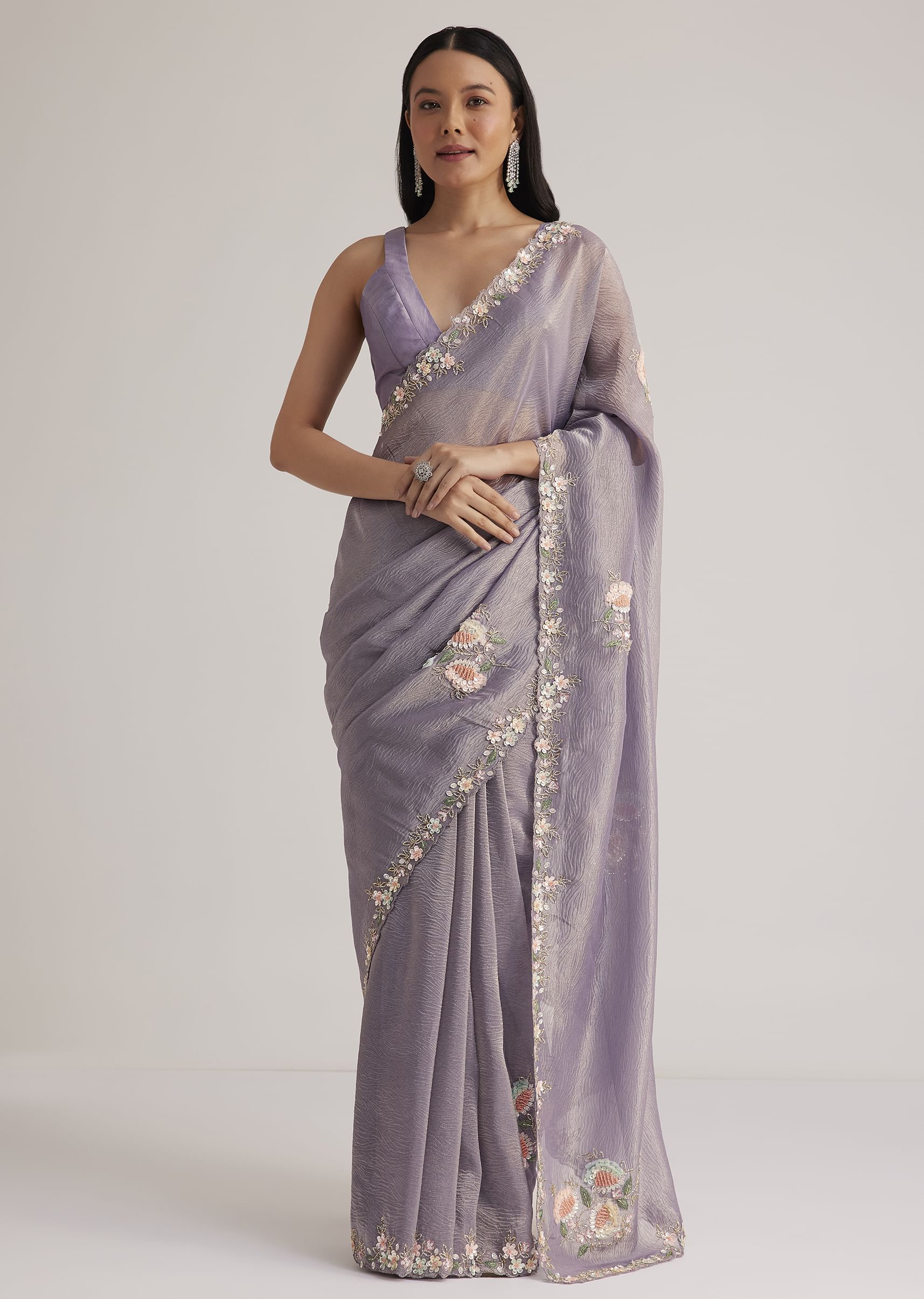 grey_tissue_saree_floral_embroidery-sg284319_16_7a7ef5f0-420f-4c66-8df9-be0f920b97a0.jpg