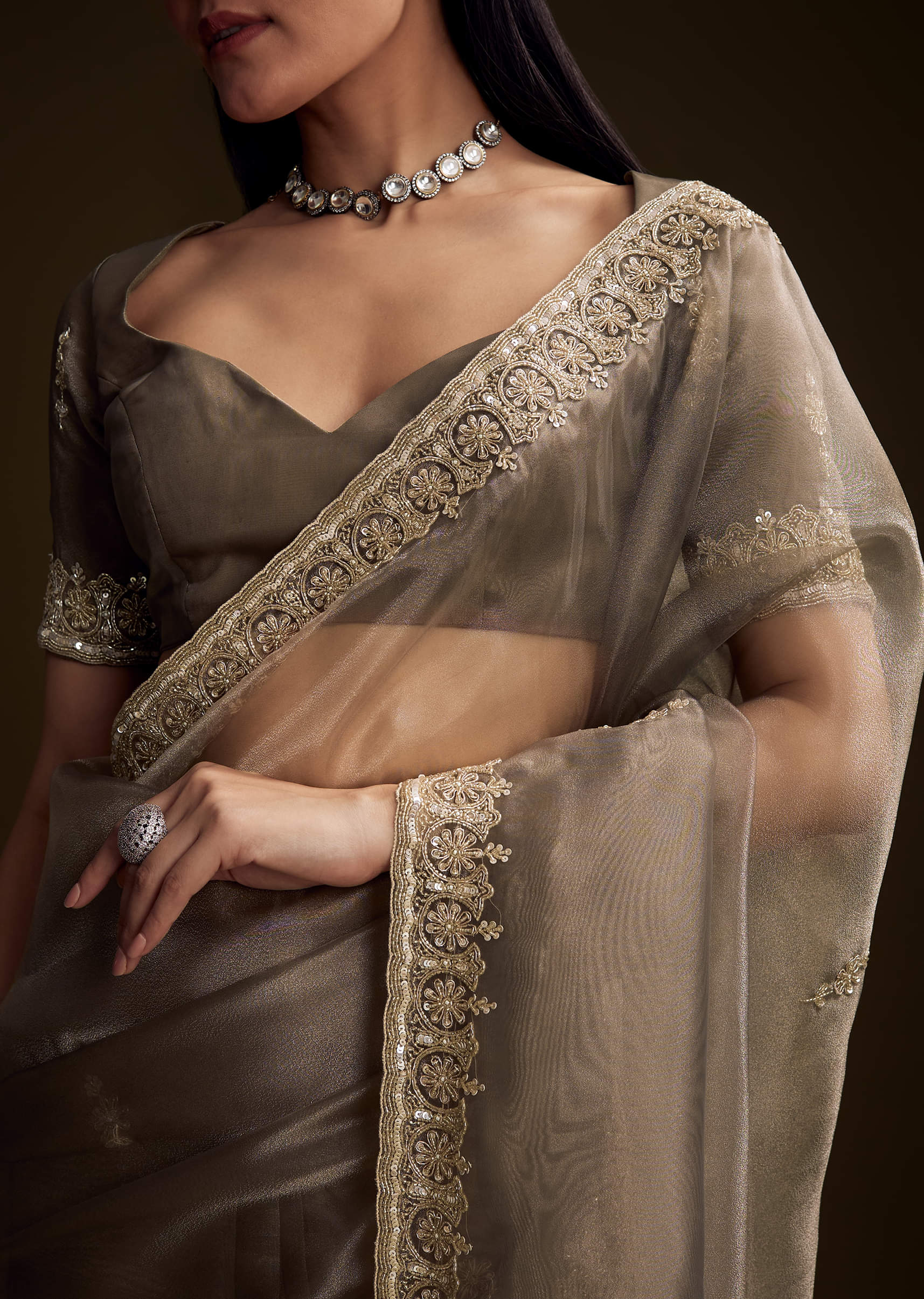grey_tissue_saree_with_floral_and_zardosi-sg338779-9_8.jpg
