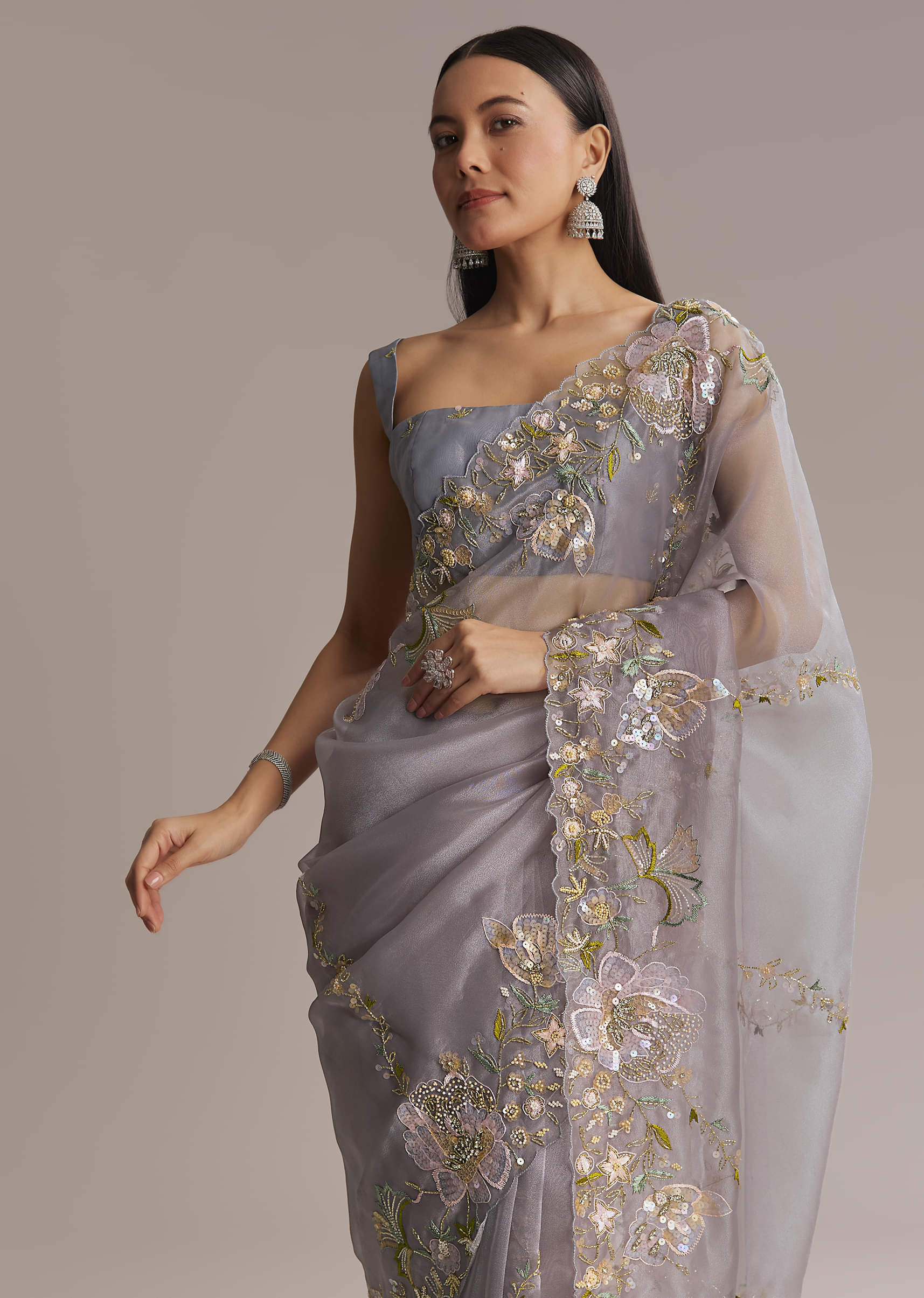 grey_tissue_saree_with_resham_and_moti-sg319458-9_5.jpg