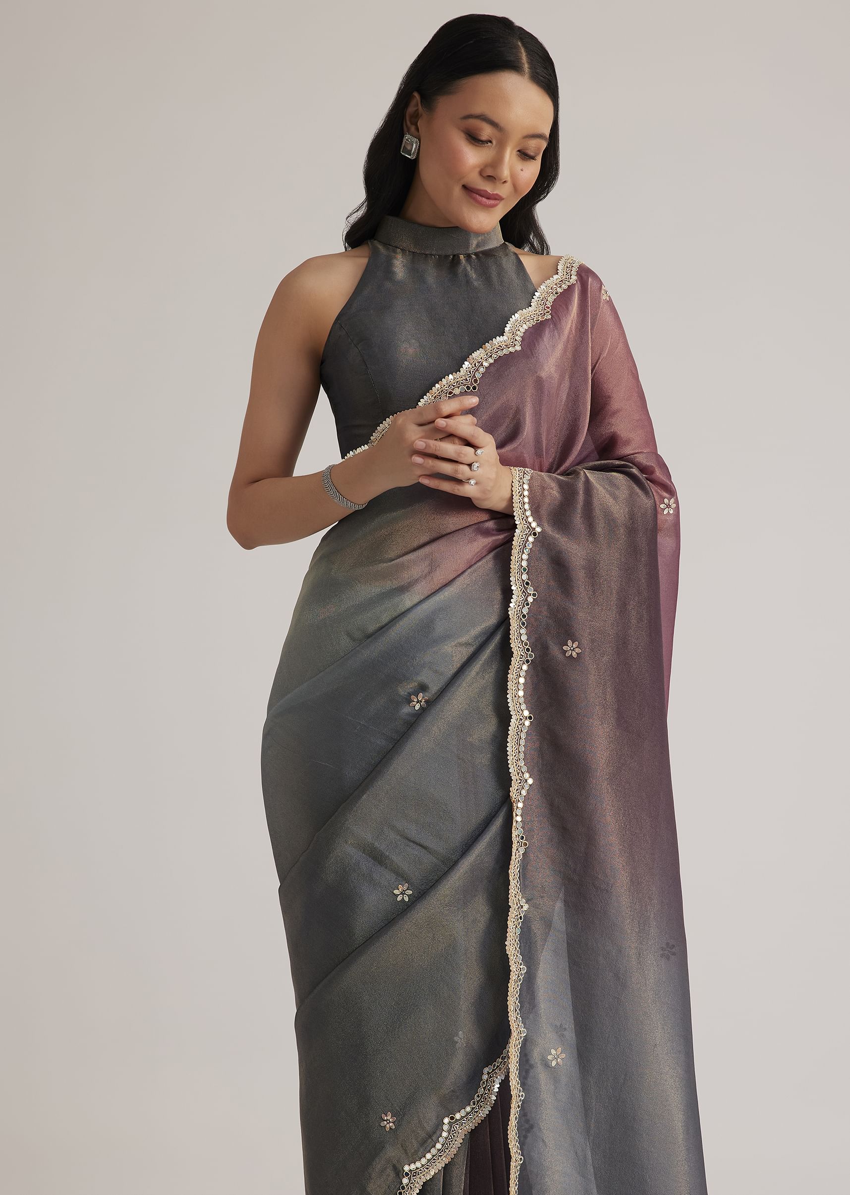 greyish_purple_ombre_tissue_saree_with_scallop_border-sg284872_13_92009c25-c250-4817-9168-847e8a7bc3da.jpg