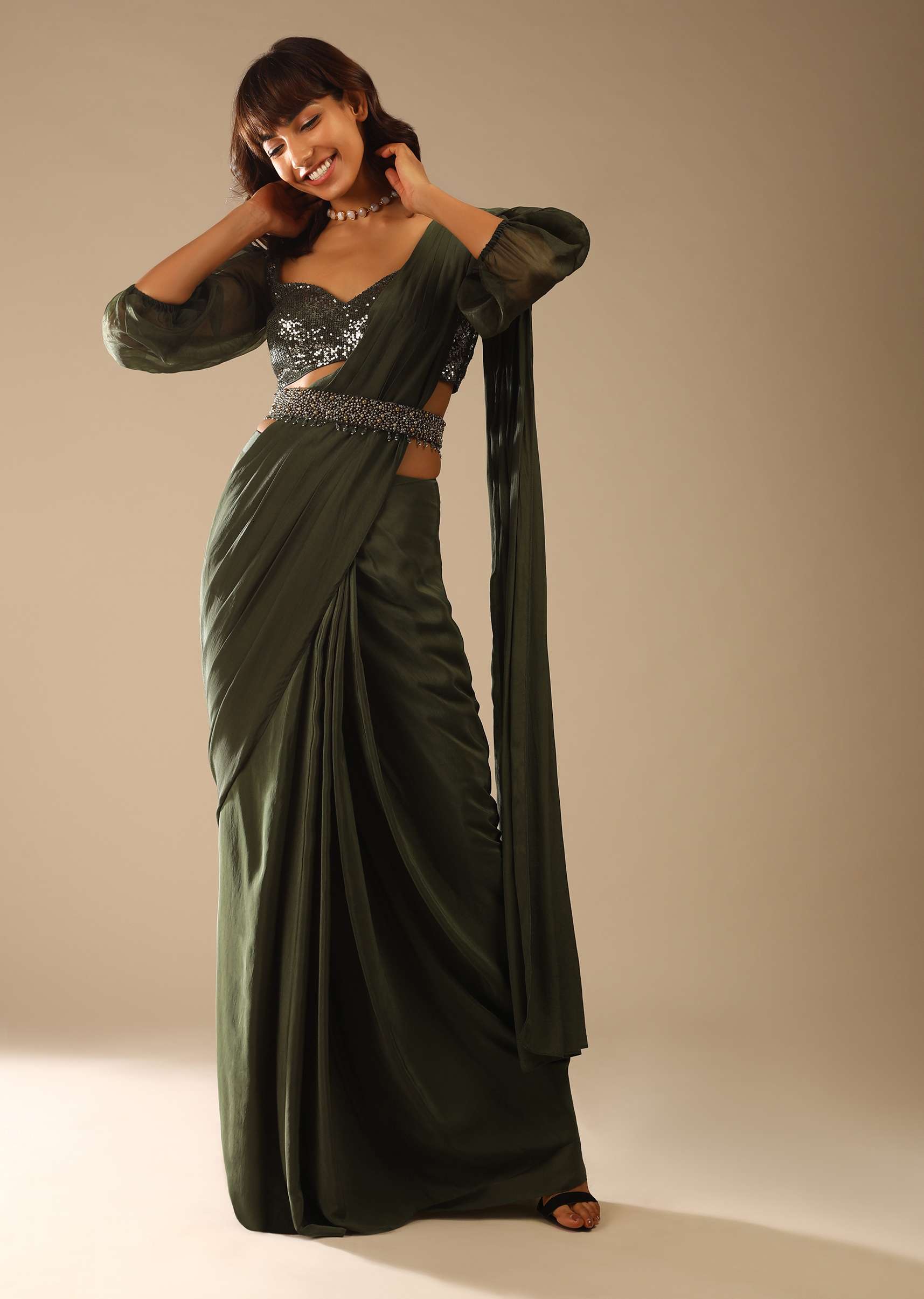 henna-green-ready-pleated-saree-in-crepe-with-moti-embroidered-belt-and-balloon-sleeves-blouse-online-kalki-fashion-m001at371y-sg61661_3_50321f17-62a2-4be1-9a14-8b1d90eb24a7.jpg