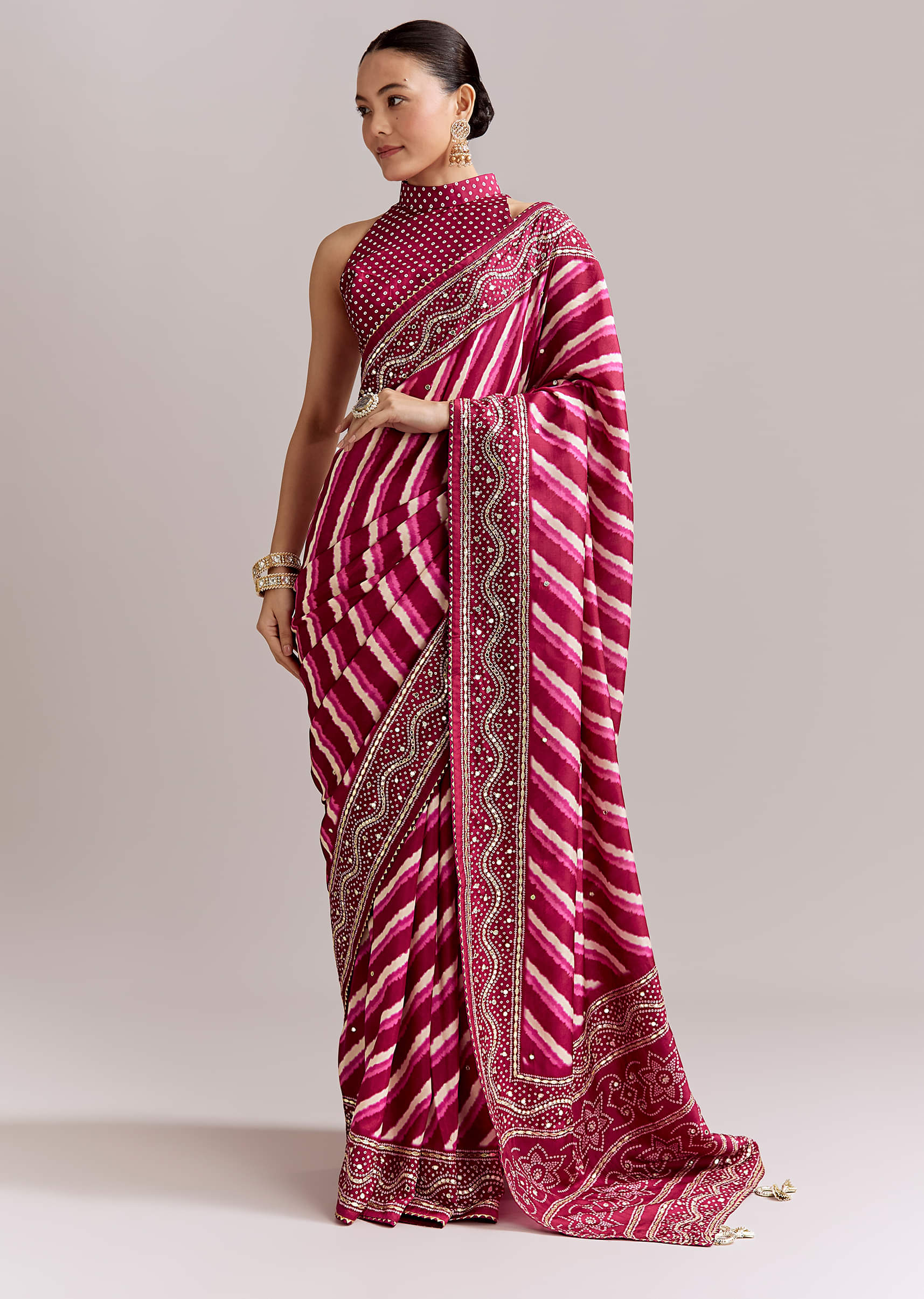 hot-pink-silk-printed-saree-with-lehariya-and-bandhani-gota-border-sg351947-1_7e5845d4-5ecb-4380-a409-a3a9480ae290.jpg