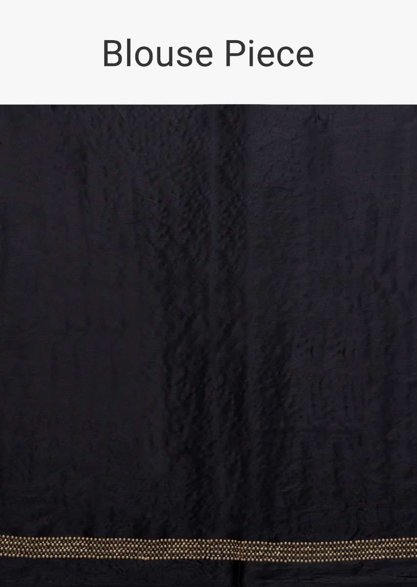 ink-black--saree-in-georgette-with-kundan-work-on-the-border-and-pallu-online-kalki-fashion-k002srpset006y-sg24650_8_4ba0ef5c-c92f-46c9-a04b-a8208841f3e8.jpg