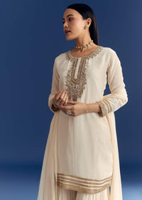 ivory-crepe-kurta-set-with-zardosi-and-sequins-dupatta-sg320327-1_9bbe33f0-6a89-4d88-b2be-2dfbb382d6a3.jpg