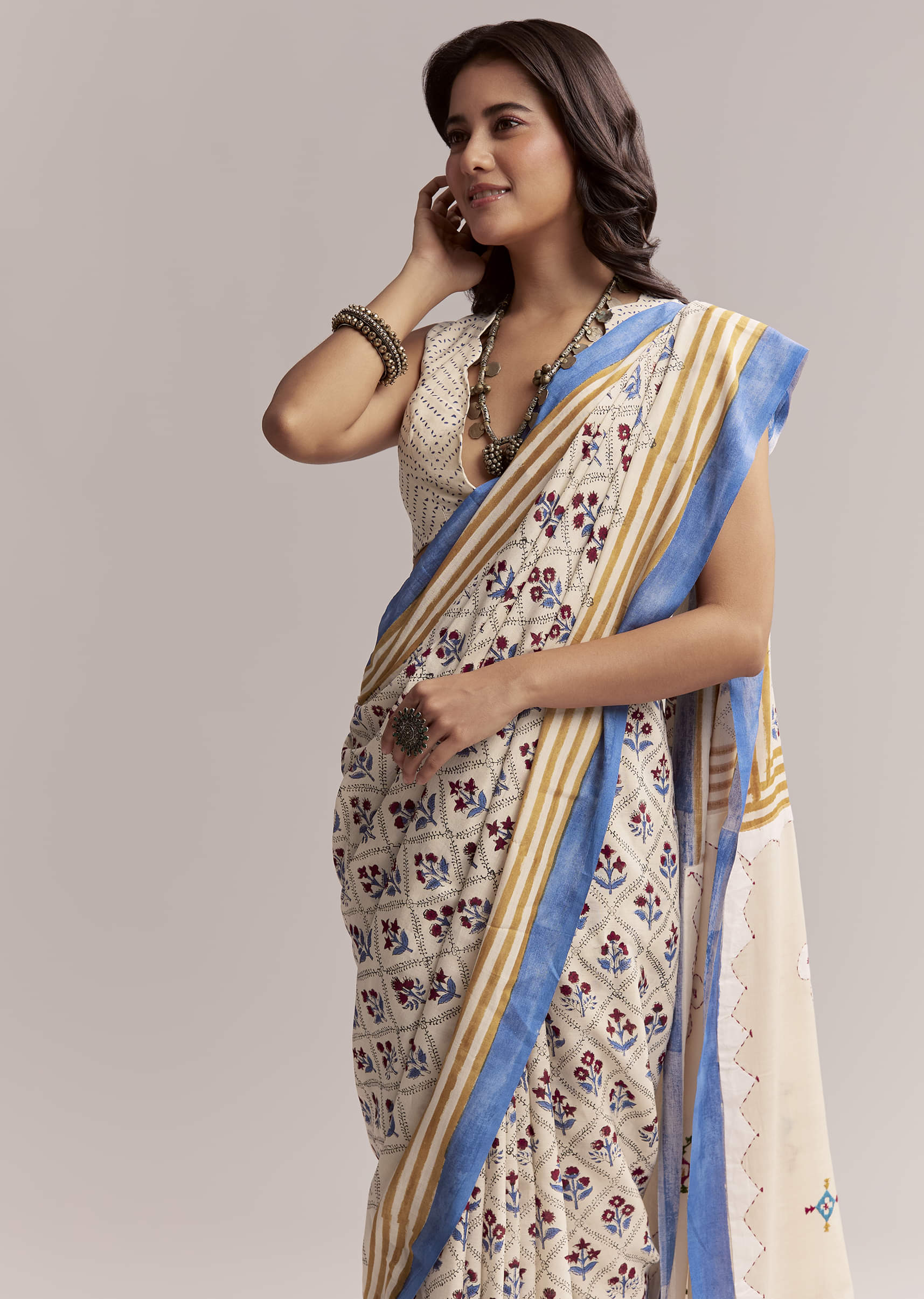 ivory-linen-printed-saree-with-handcrafted-ajrakh-patch-work-sg311965-5.jpg