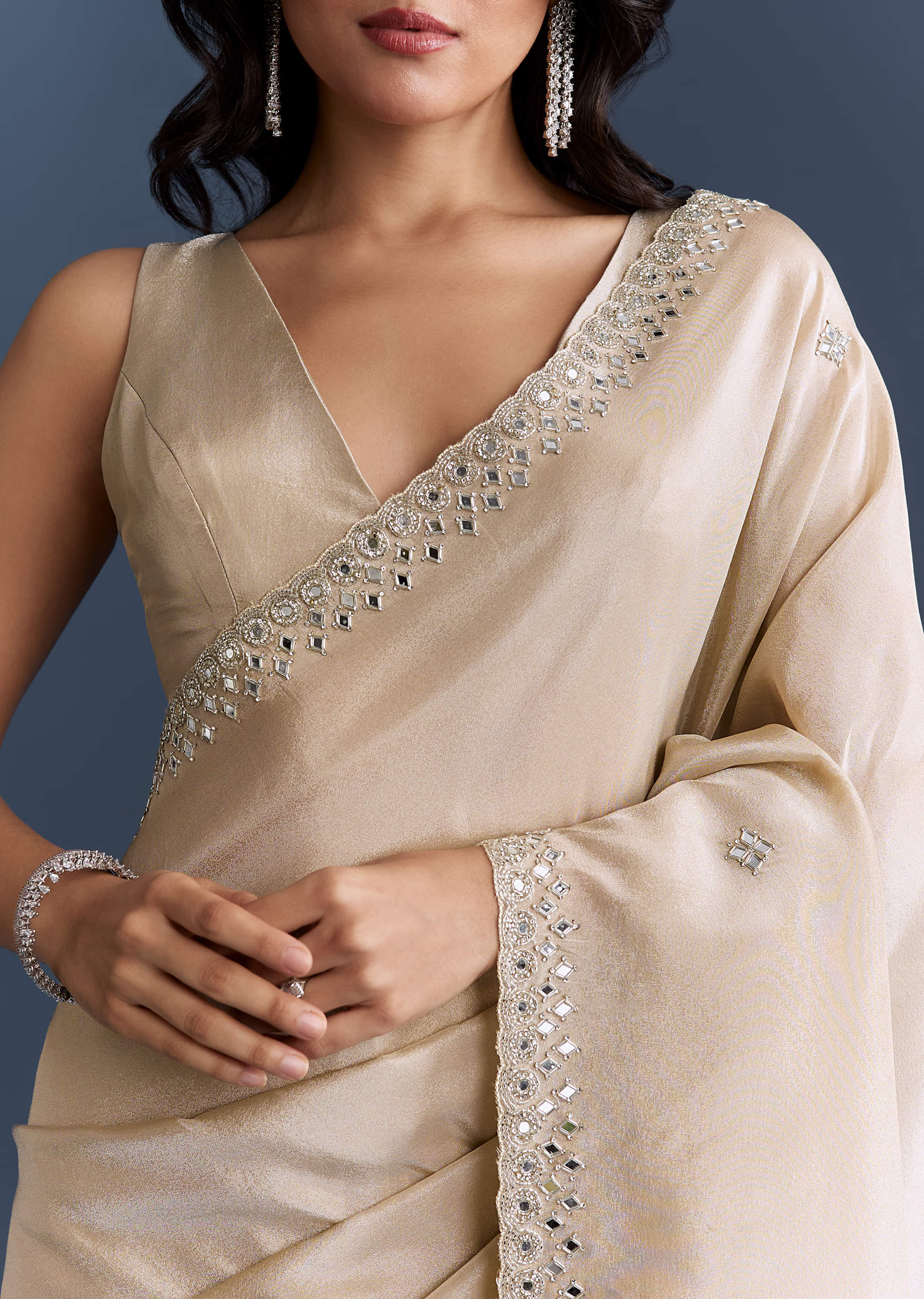 ivory-tissue-saree-with-heavy-hand-embroidery-sg338804-2.jpg