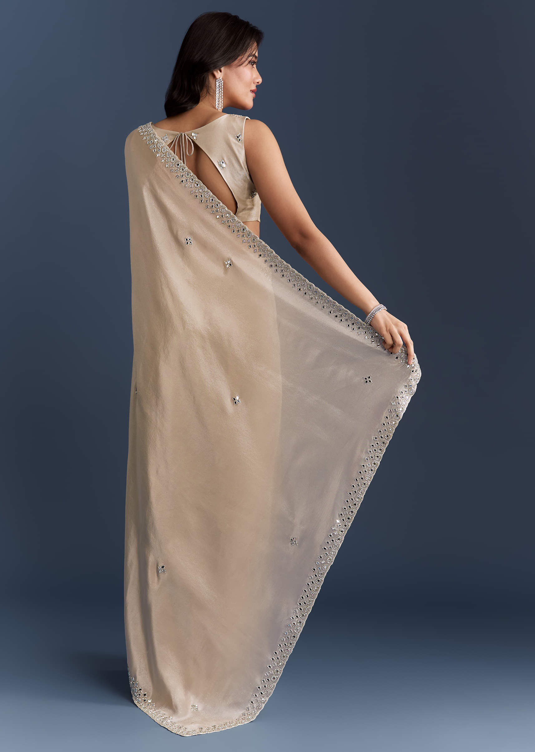 ivory-tissue-saree-with-heavy-hand-embroidery-sg338804-4.jpg