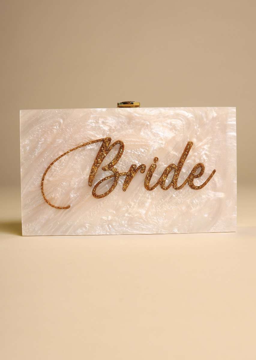 ivory-white-box-clutch-for-the-bride-with-beautiful-marble-design-online-kalki-fashion-sg43561_3_e8a23572-57ea-42be-9f6b-ab65efcdd482.jpg