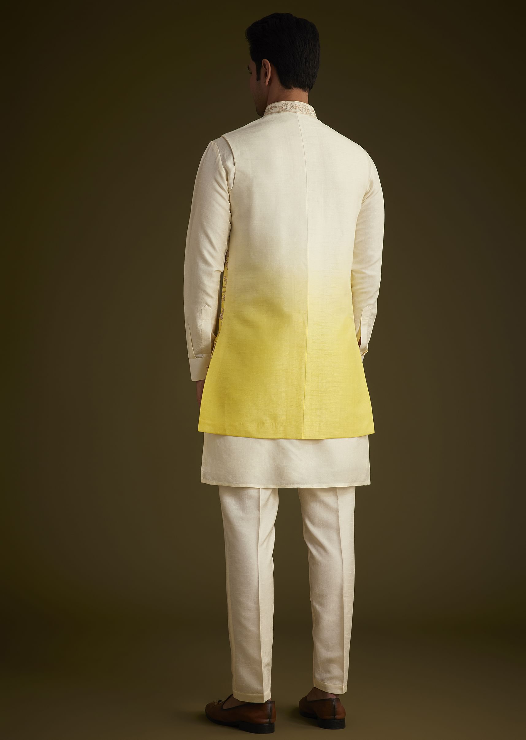 ivory_and_yellow_ombre_silk_jacket_set_with_zari_work-sg259757_3_2bea3f6f-e4c8-4d0d-a1a4-a6c7d335d804.jpg
