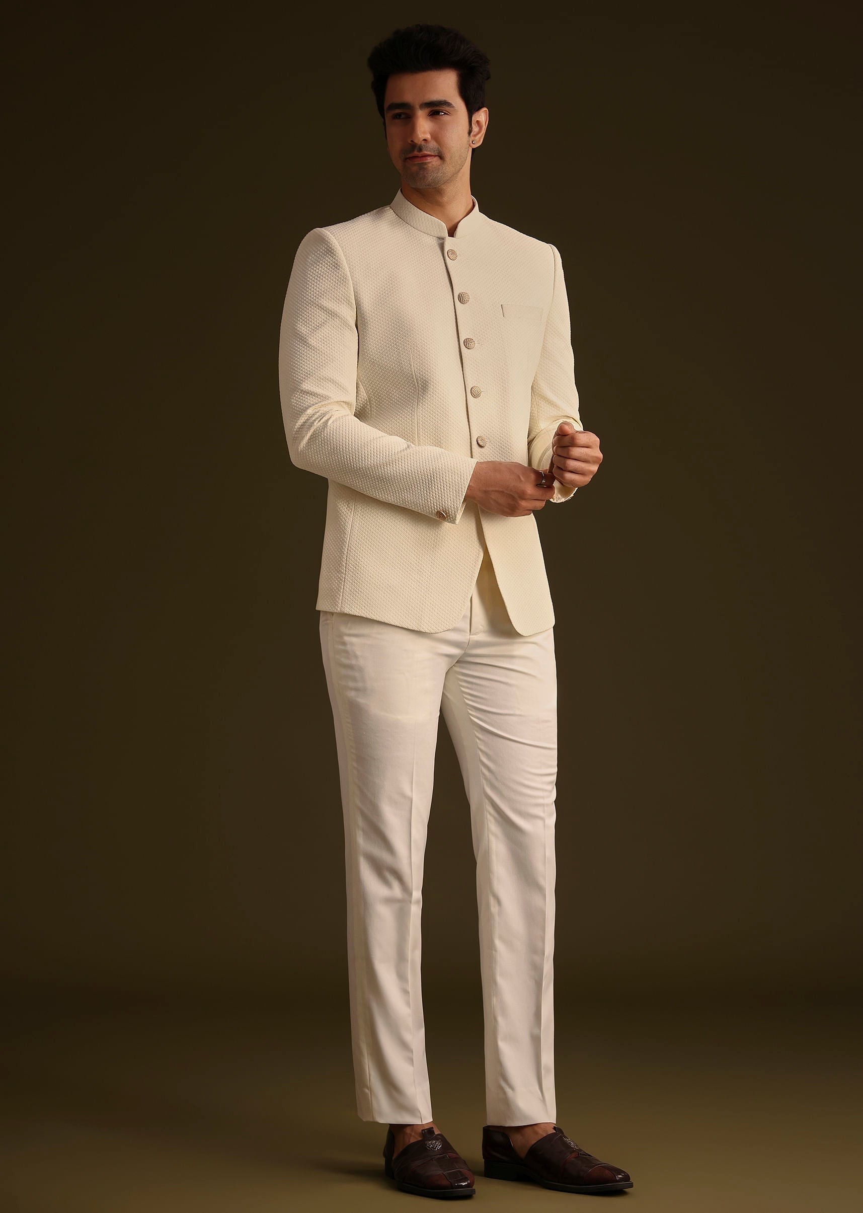 ivory_jodhpuri_suit_with_tailored_trousers-sg249951_6_435b3de5-f7c0-41ba-a24b-a8bafeb3b44a.jpg