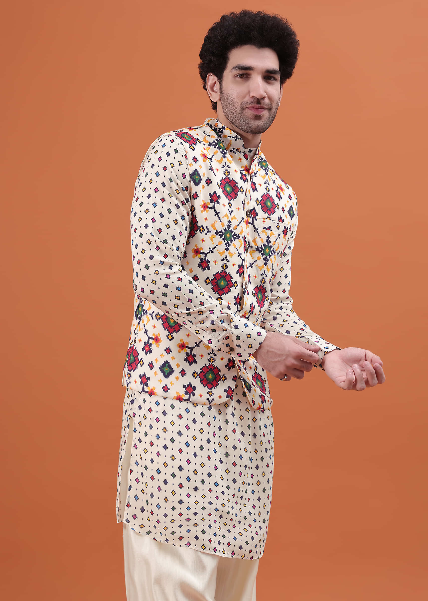 ivory_printed_kurta_jacket_set_for_men-sg227812_4_31e803f4-0bc5-4c68-be6d-9b92d74460c3.jpg