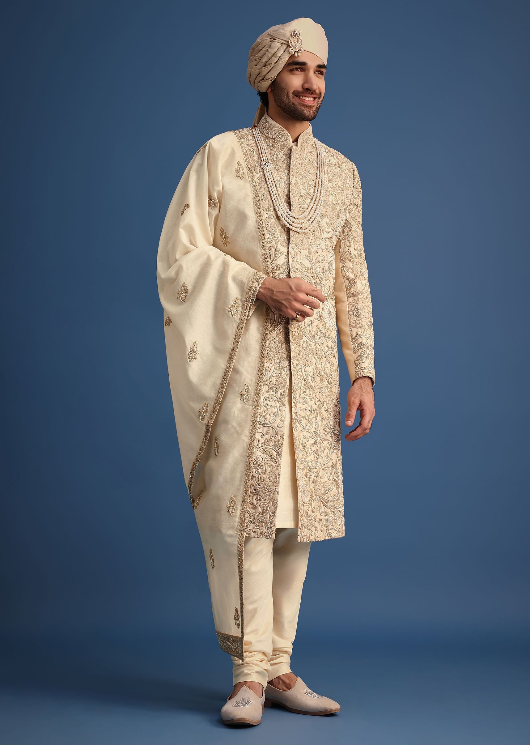 ivory_sherwani_suit_with_beads_and_zari_work-sg234509_10_b56941c4-22ce-46da-ab9e-7d4424322d45.jpg