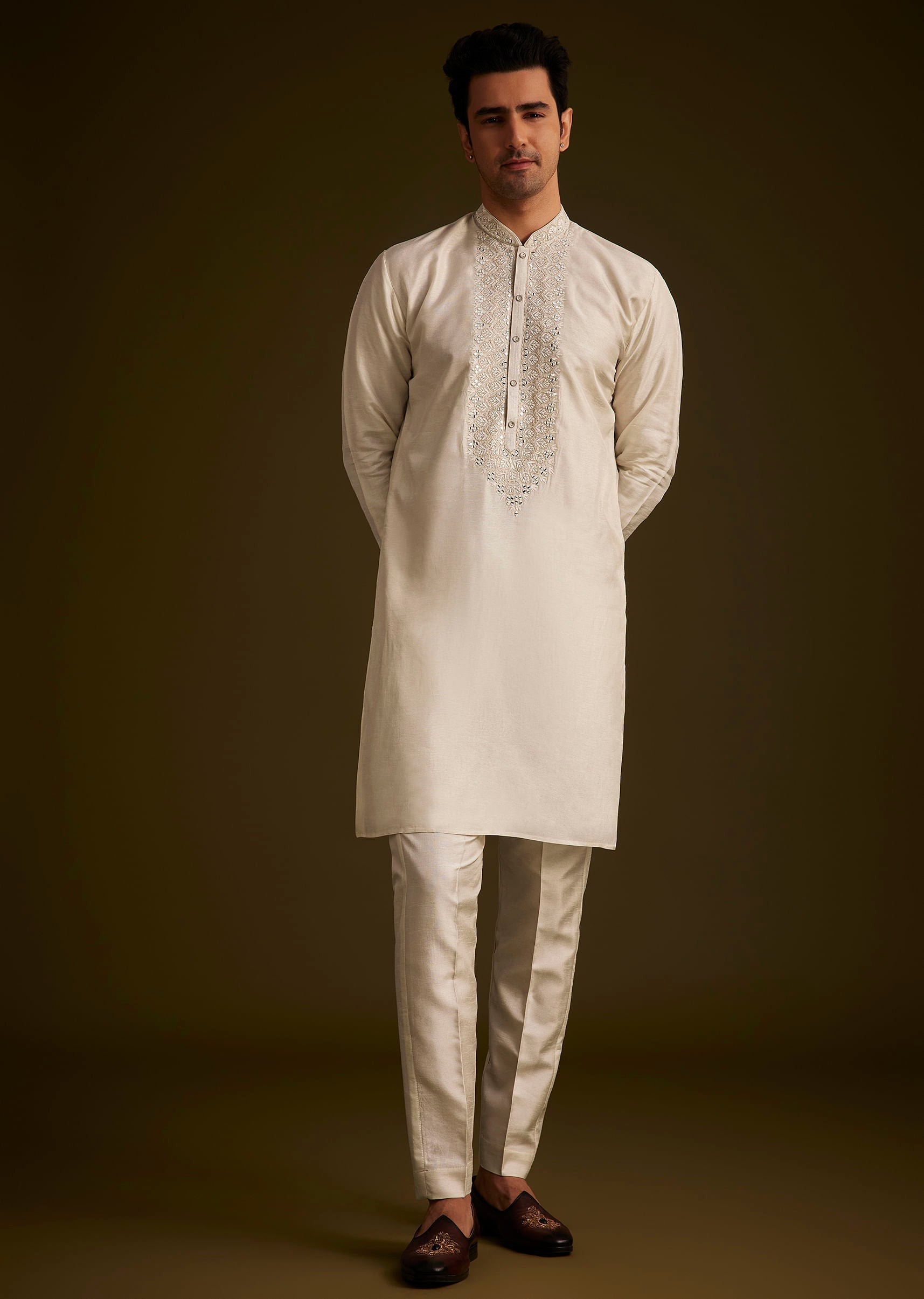 ivory_silk_sherwani_with_intricate_floral_embroidery-sg264367_9_e7ba42fd-4fa8-407b-9e76-3221bdf94d12.jpg
