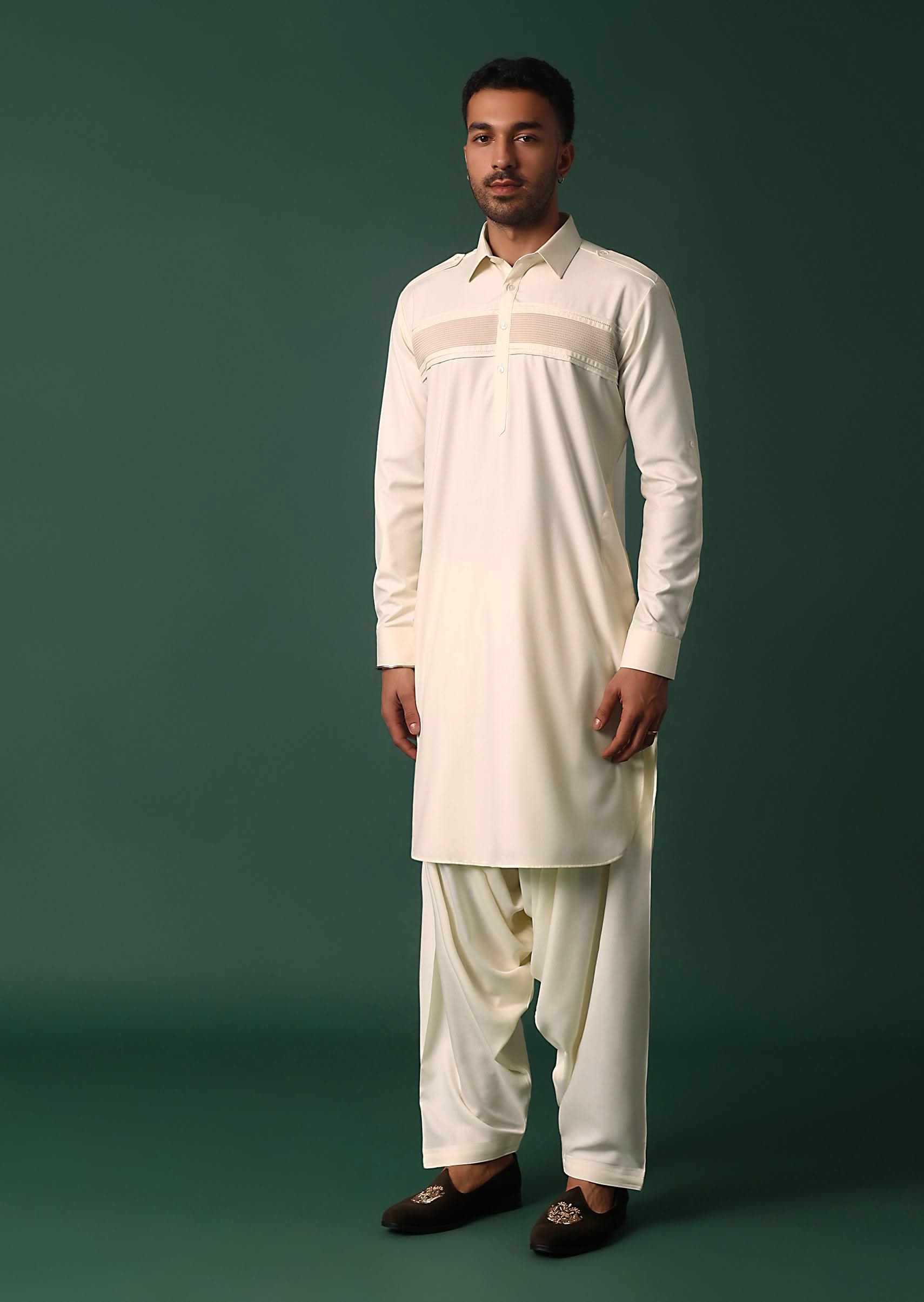 ivory_white_pathani_kurta_set_with_pintuck_detailing-sg226998_6_09eef9cd-5d0b-4c60-805c-fa47a491ff2c.jpg